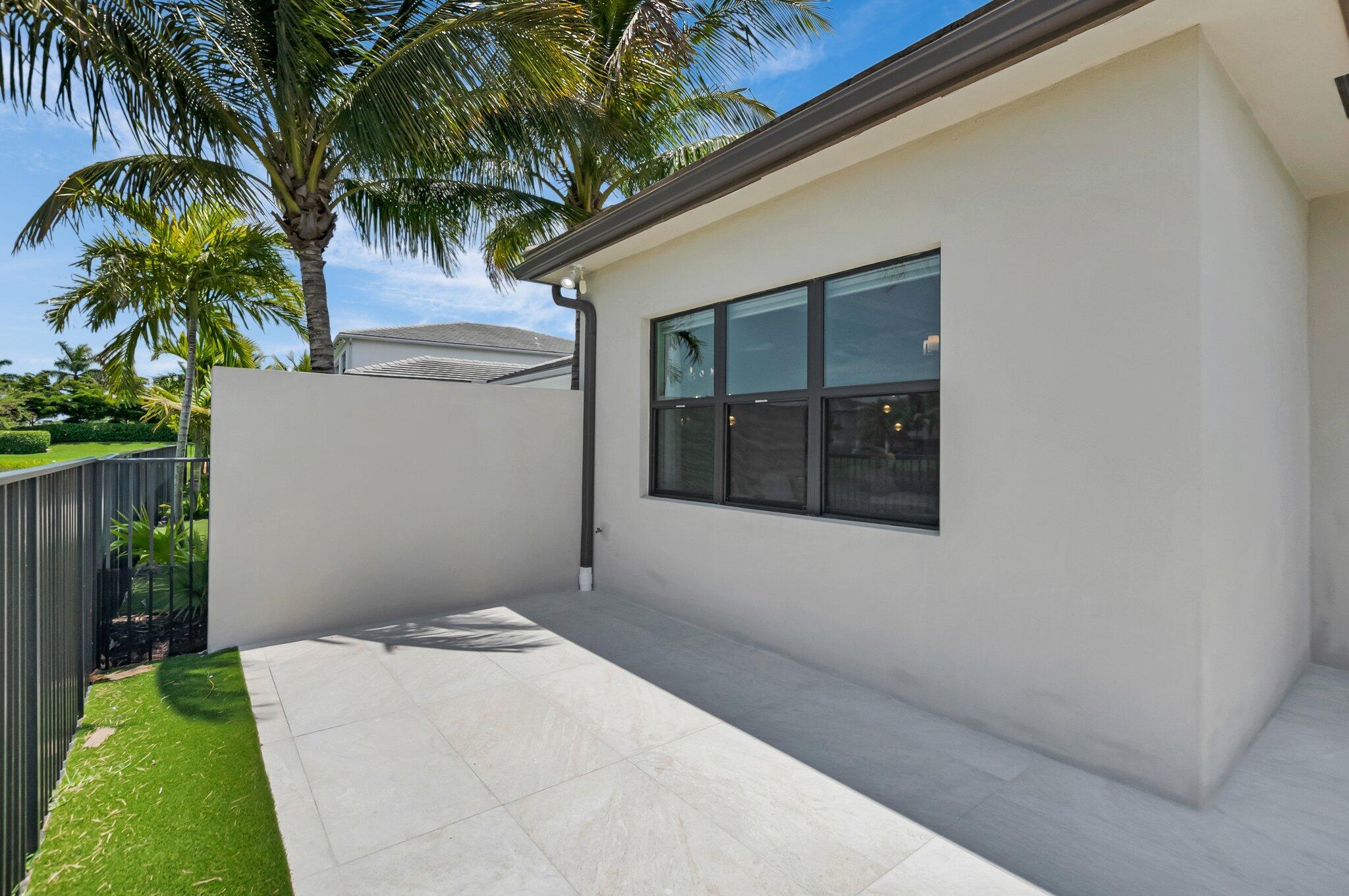 17112 AQUAVERA, Boca Raton FL 33496
