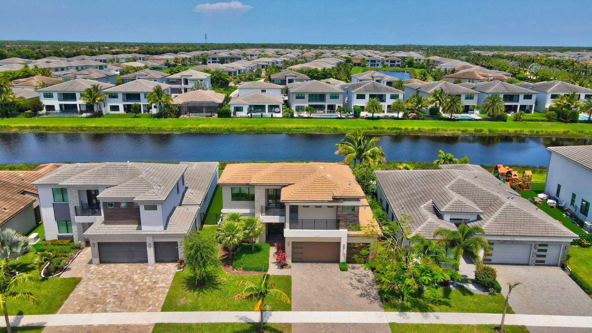 17112 AQUAVERA, Boca Raton FL 33496