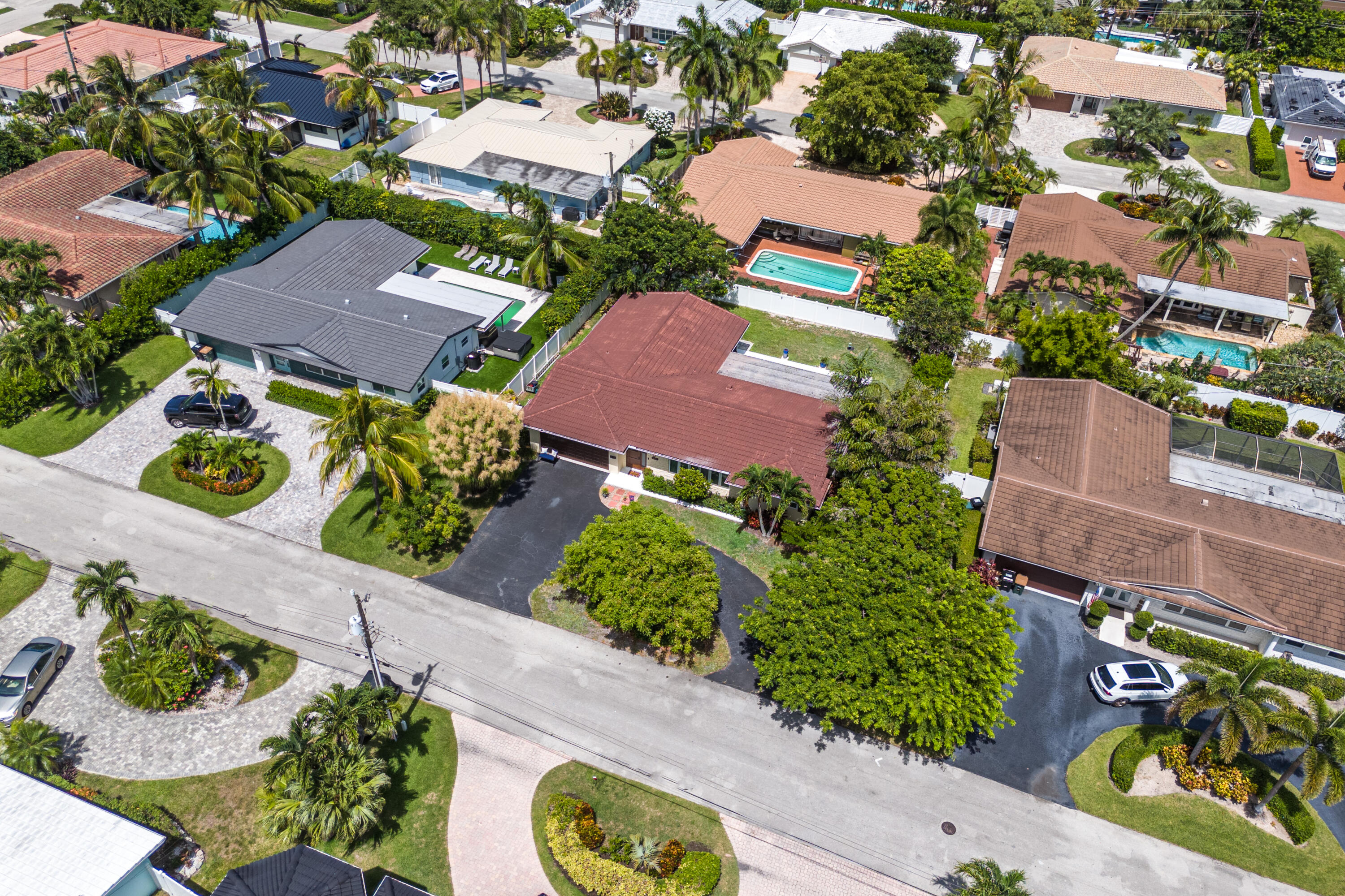 4430 NE 30th, Lighthouse Point FL 33064