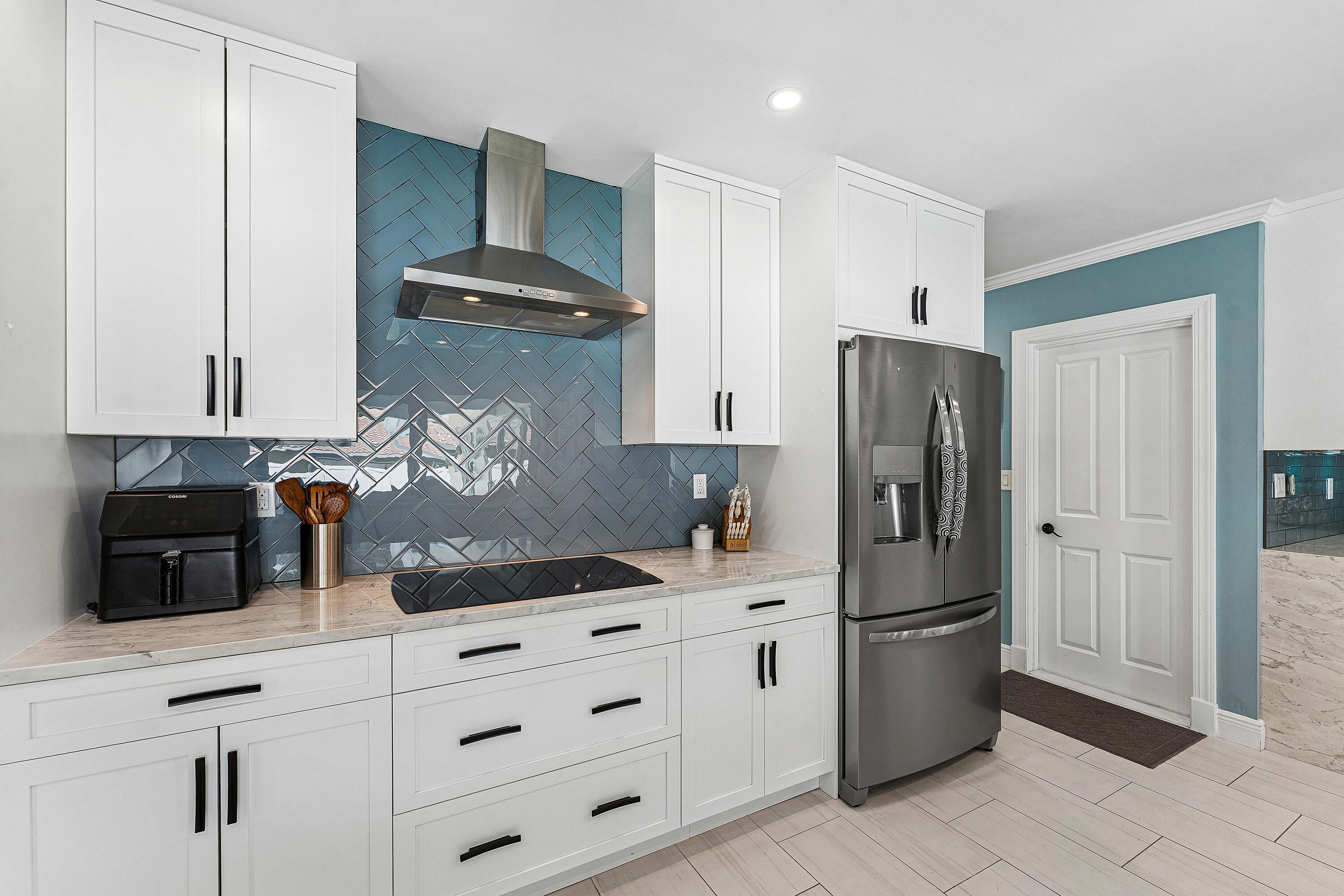 4430 NE 30th, Lighthouse Point FL 33064