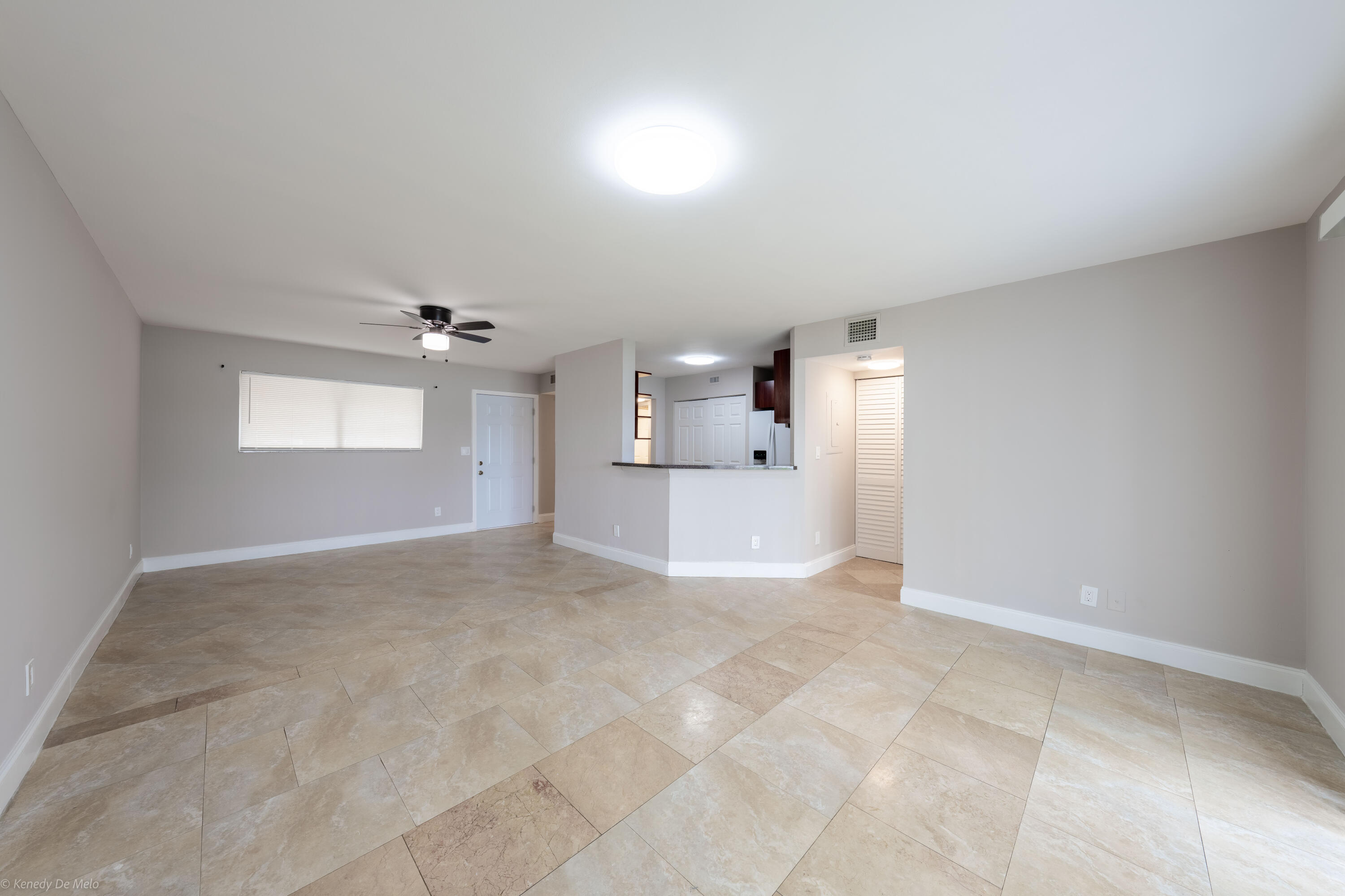 3469 NW 44th #101, Oakland Park FL 33309