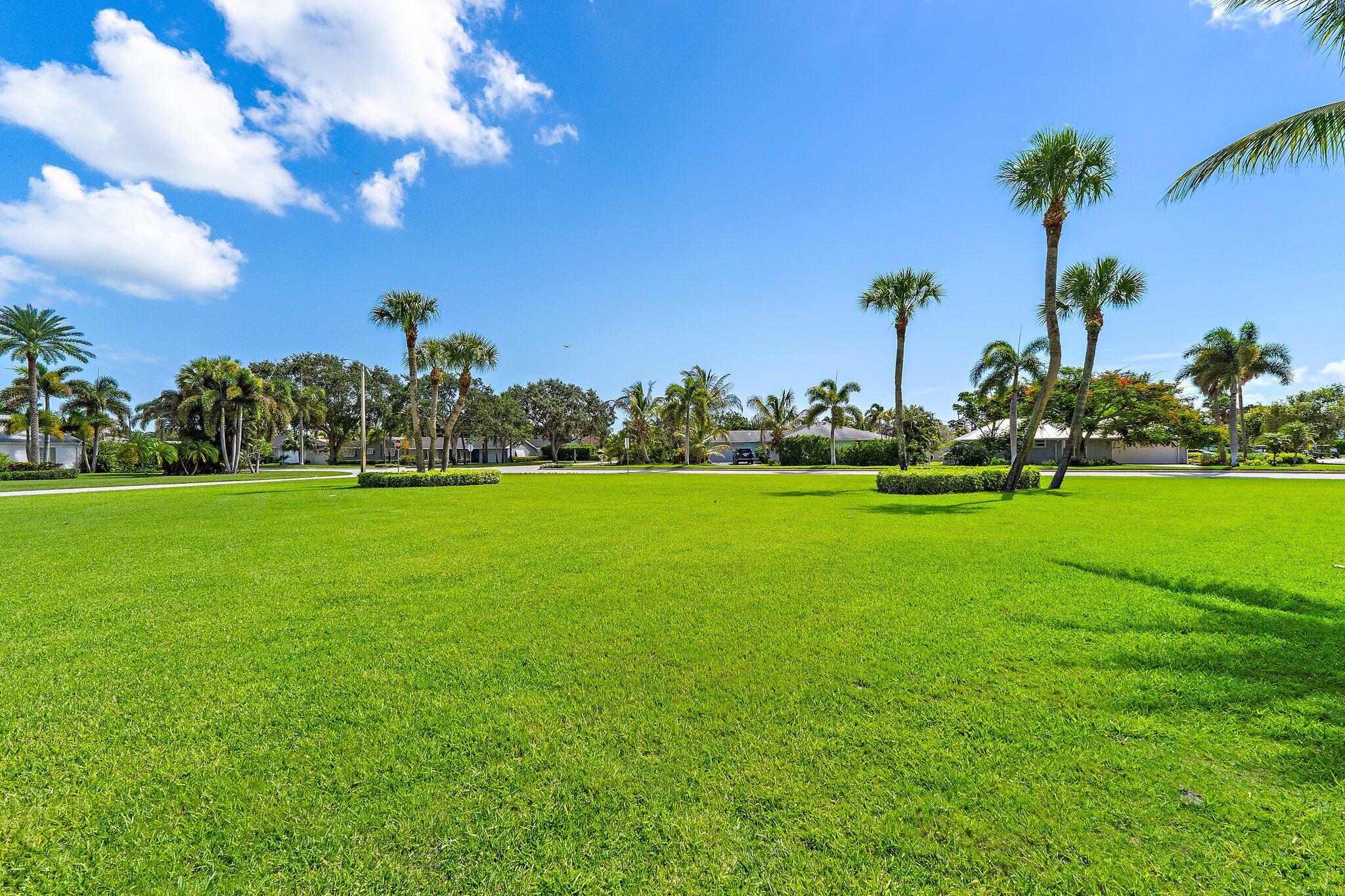 1 SE Turtle Creek #A, Jupiter FL 33469
