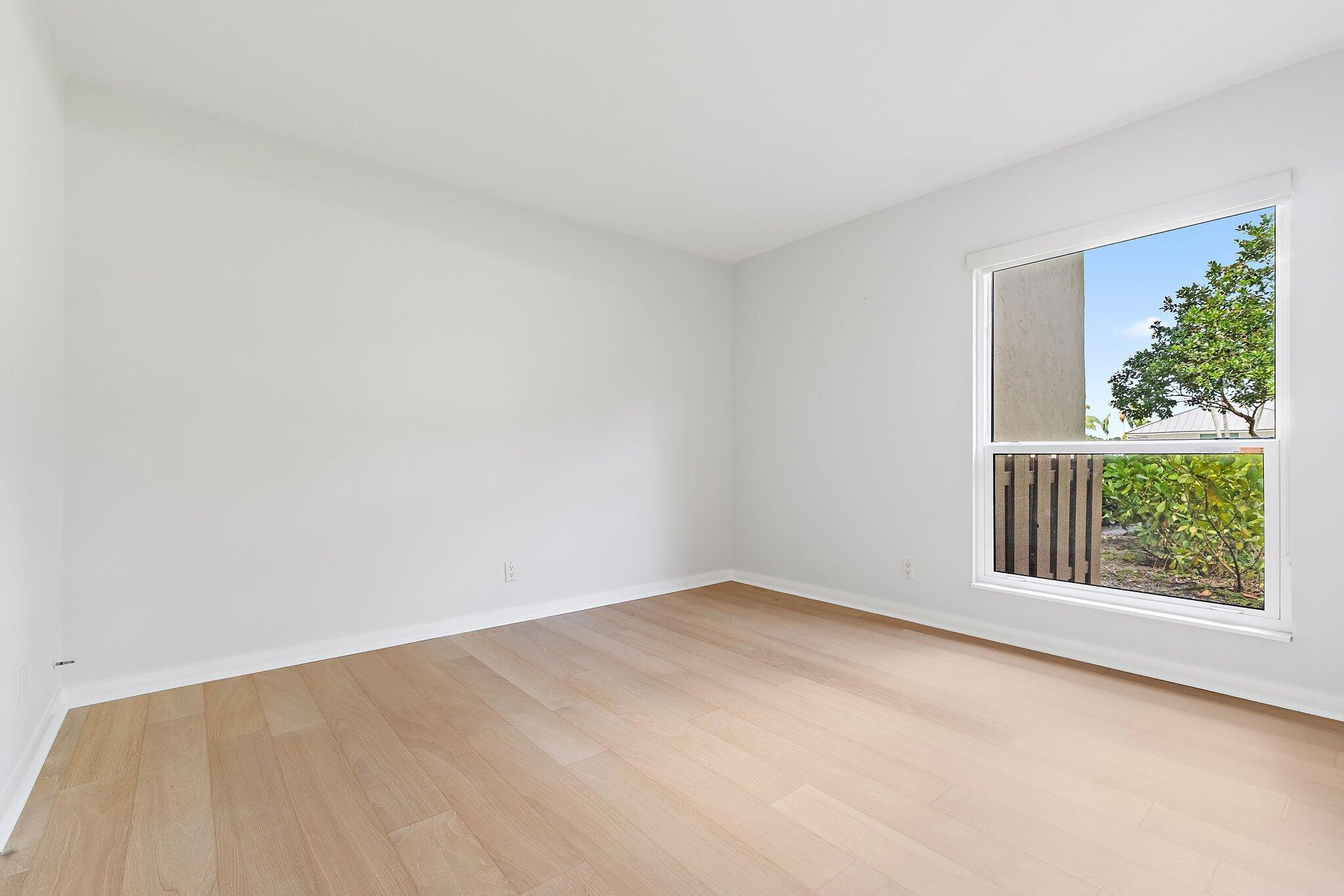 1 SE Turtle Creek #A, Jupiter FL 33469