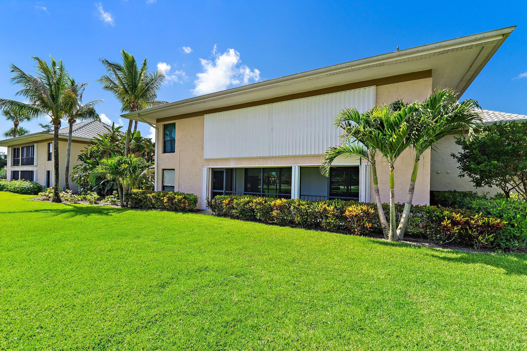 1 SE Turtle Creek #A, Jupiter FL 33469