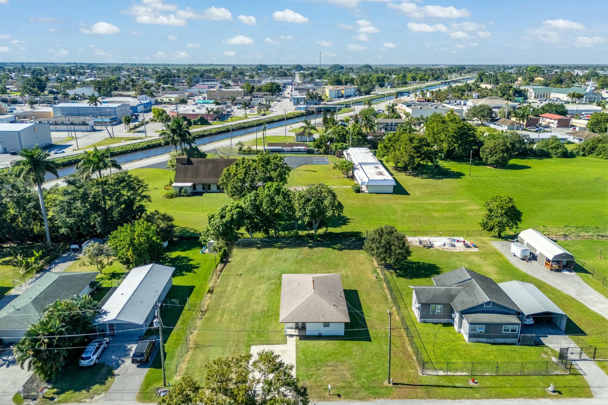 116 SE 3RD, Belle Glade FL 33430