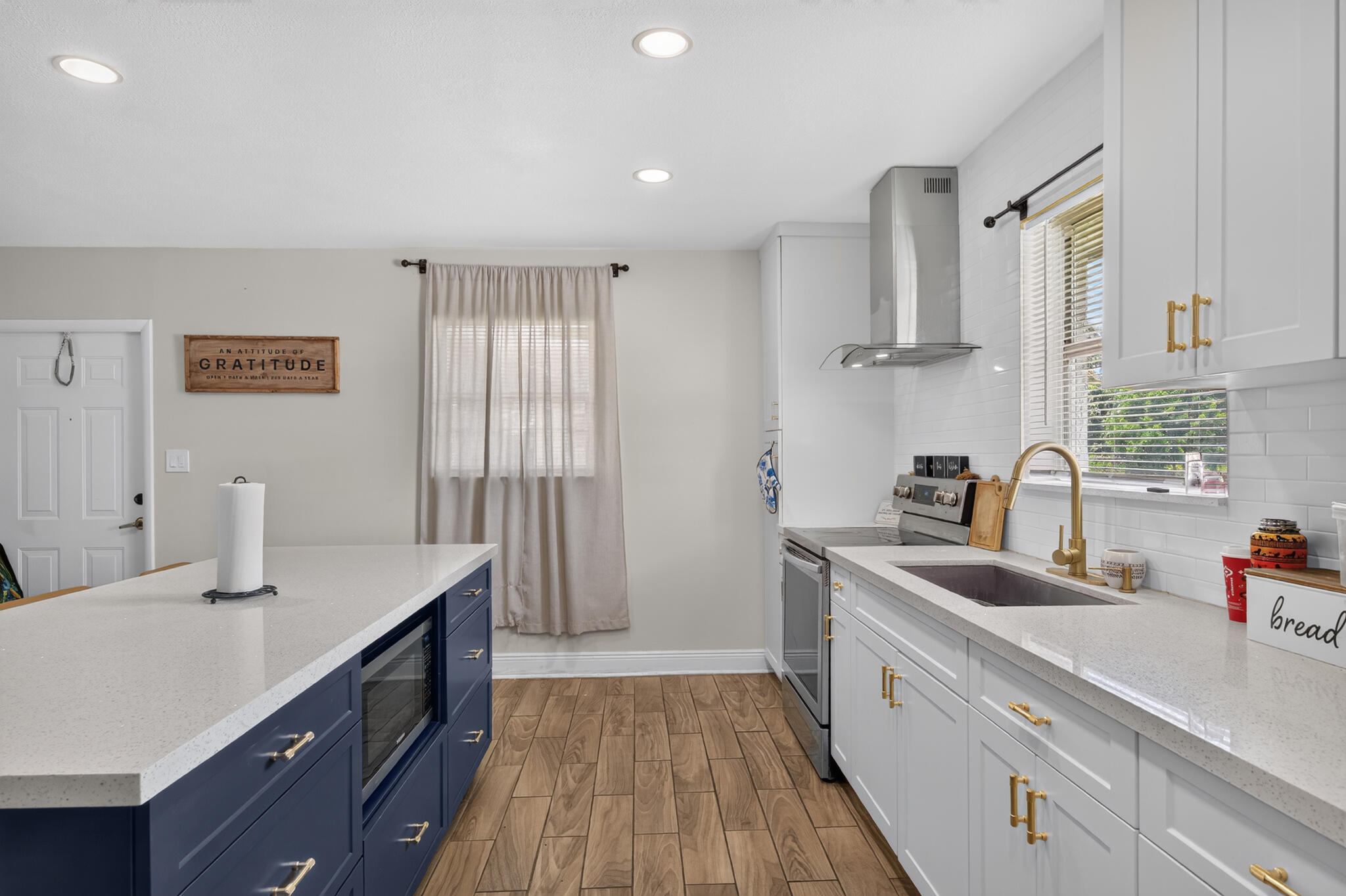 116 SE 3RD, Belle Glade FL 33430