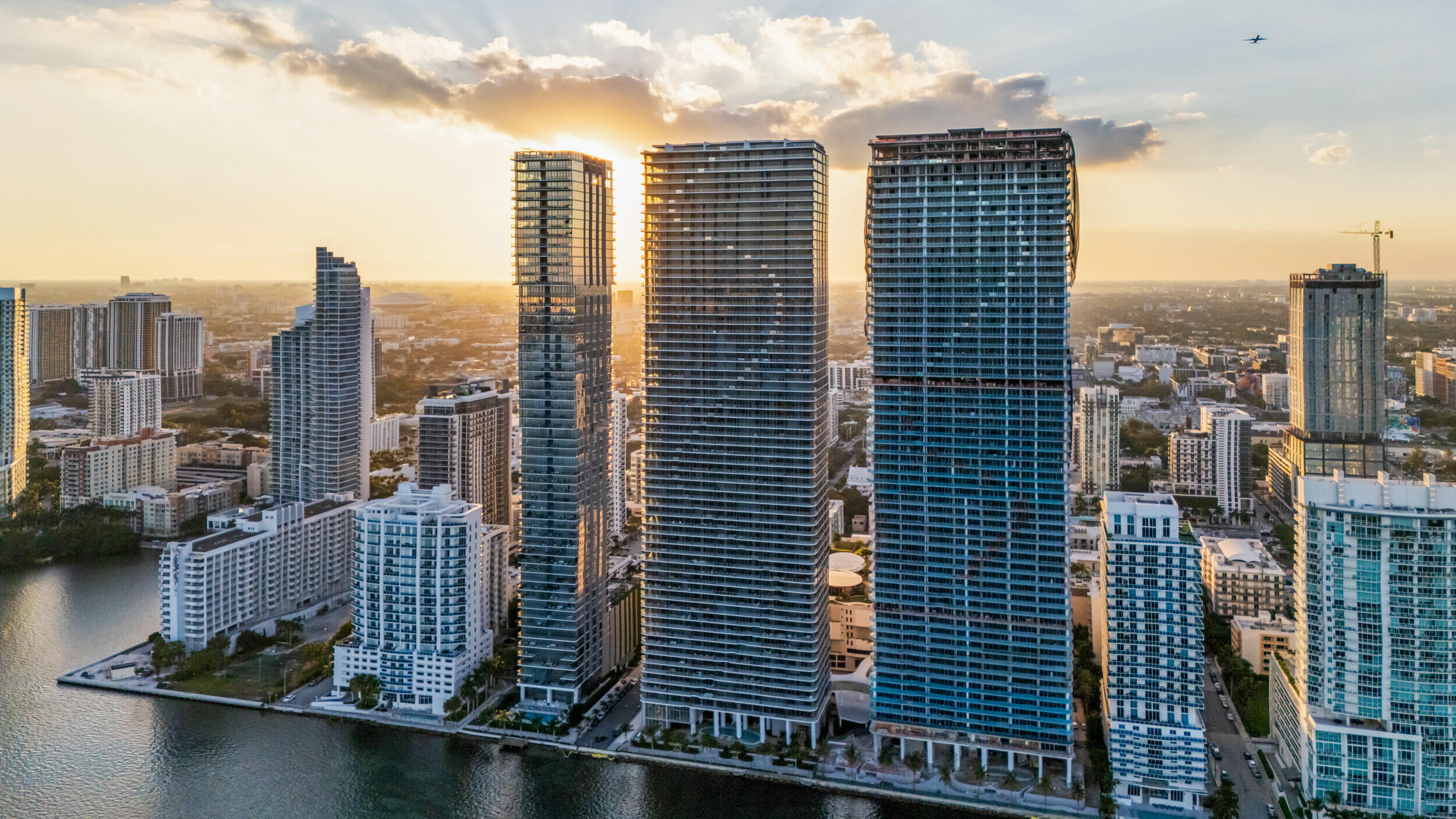 700 NE 24th #PH 6003, Miami FL 33137