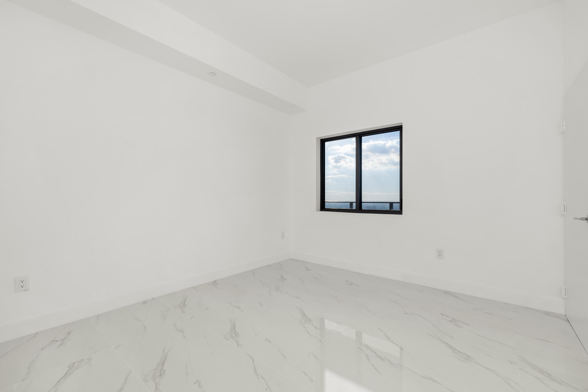 700 NE 24th #PH 6003, Miami FL 33137