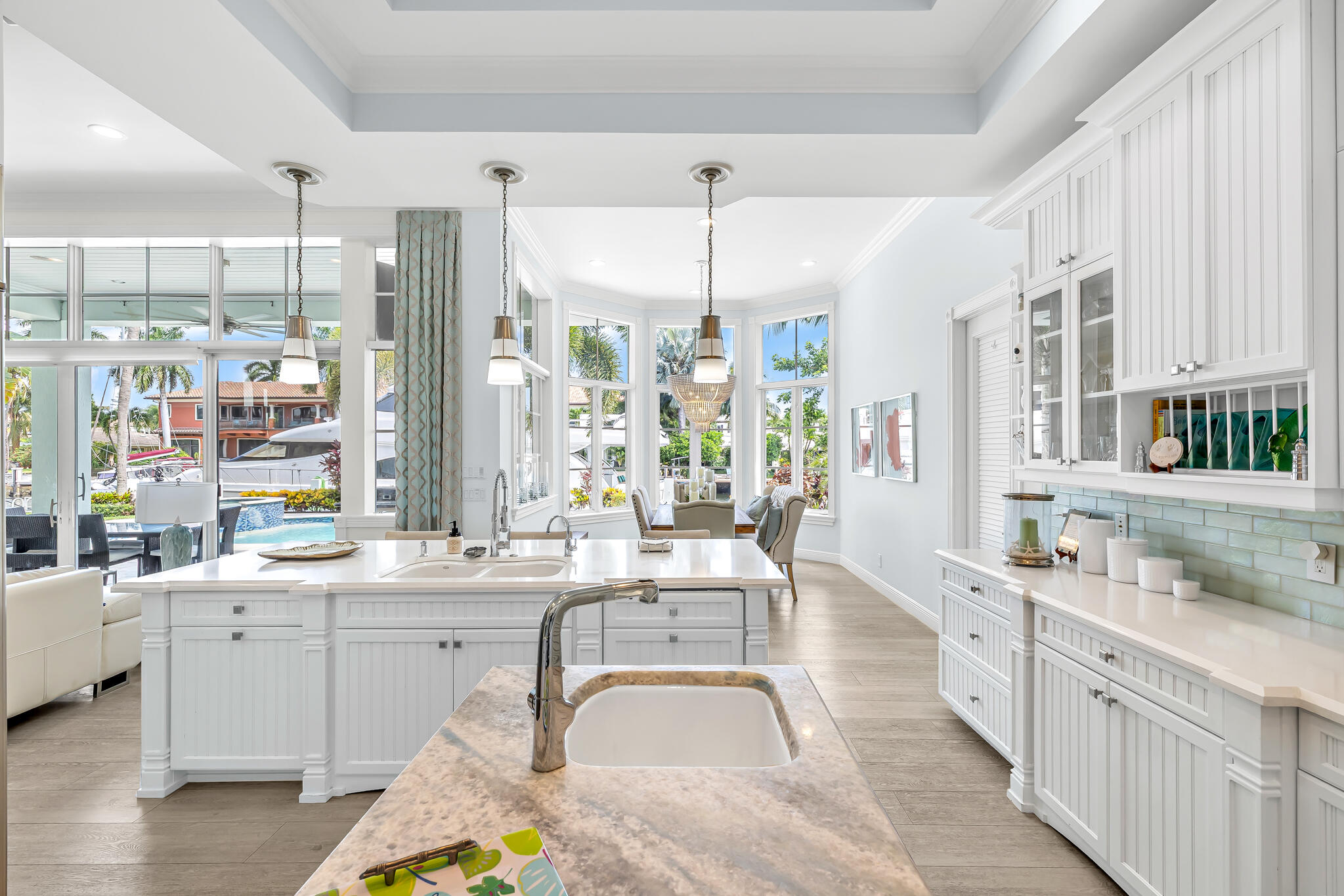 2409 NE 27TH, Lighthouse Point FL 33064