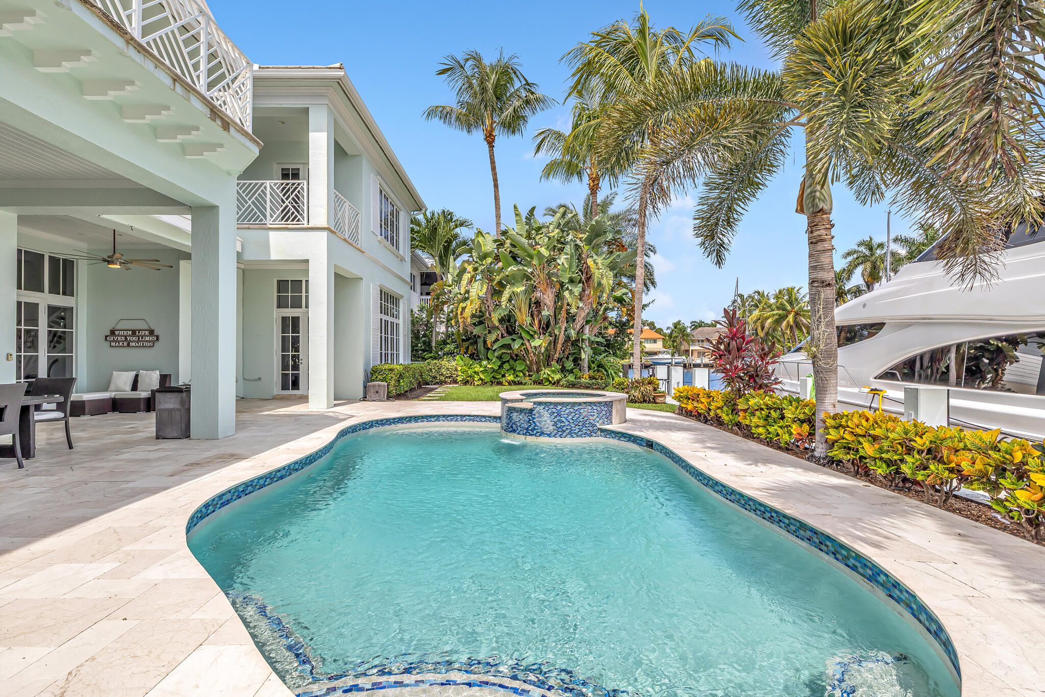 2409 NE 27TH, Lighthouse Point FL 33064