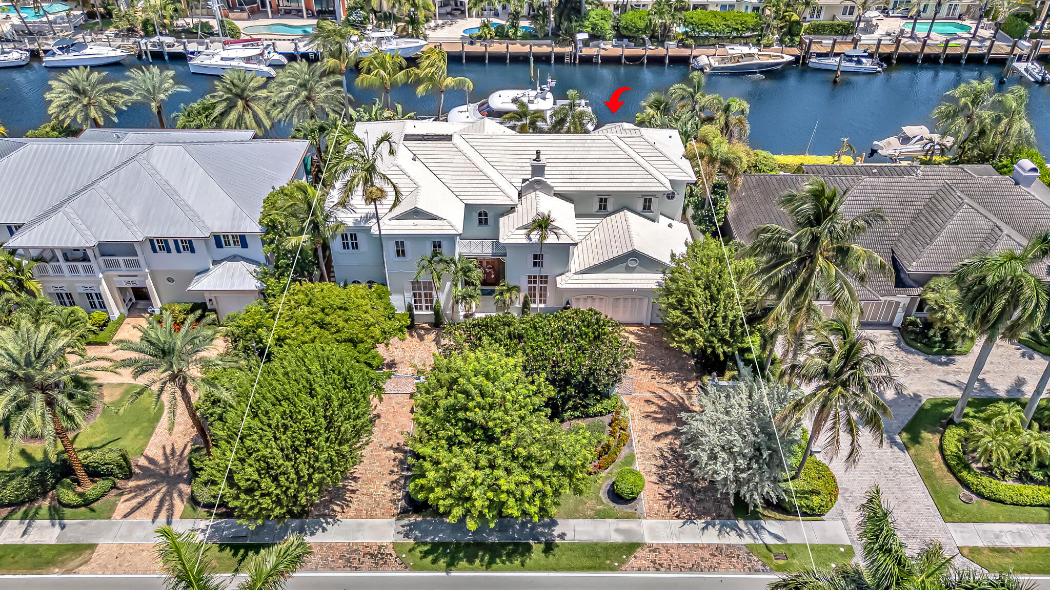 2409 NE 27TH, Lighthouse Point FL 33064