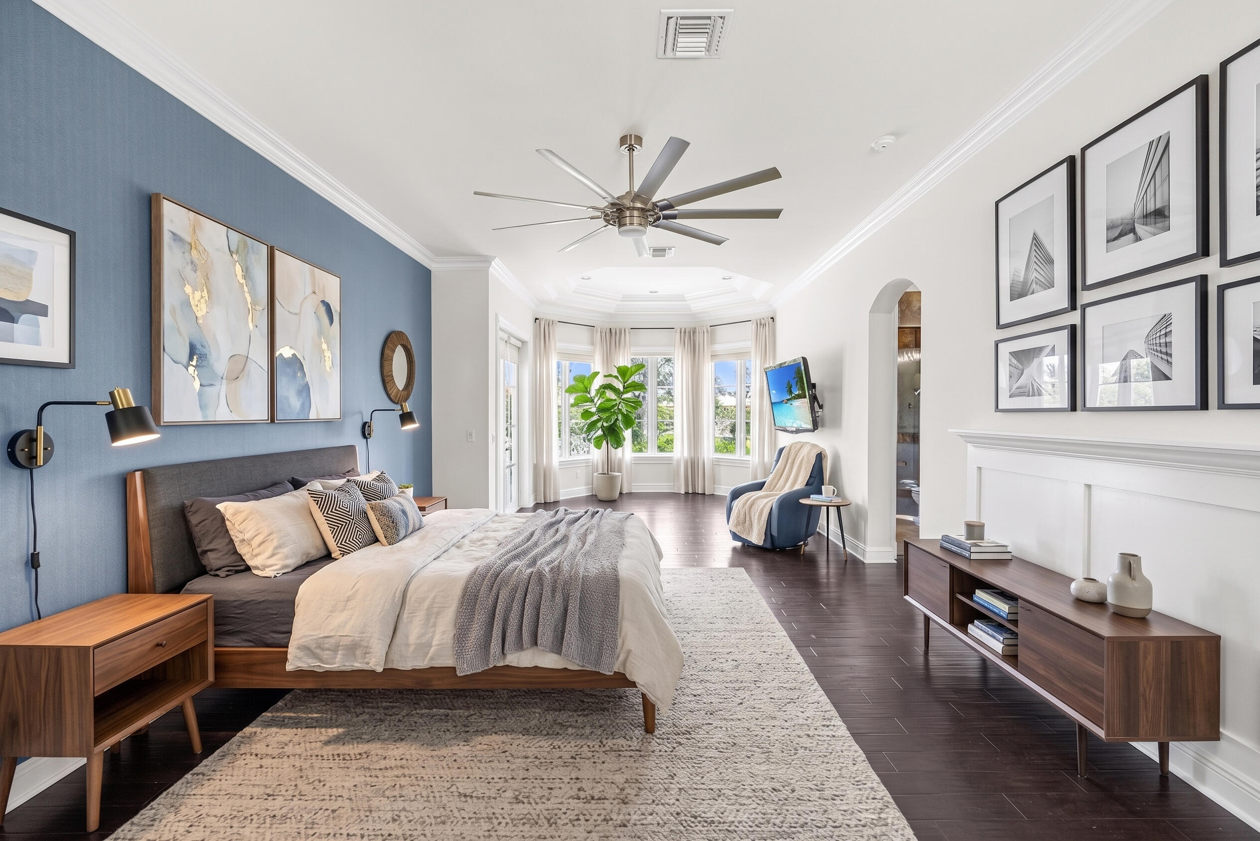 2409 NE 27TH, Lighthouse Point FL 33064
