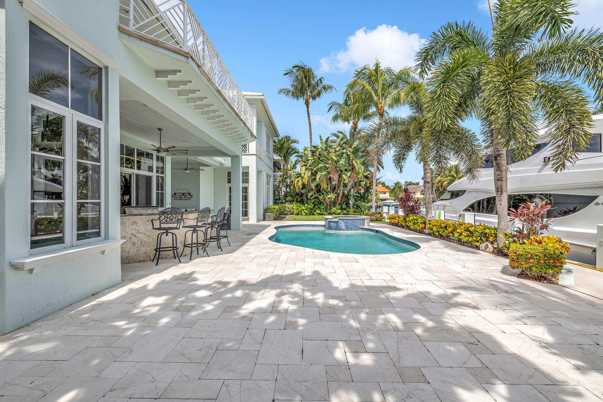 2409 NE 27TH, Lighthouse Point FL 33064