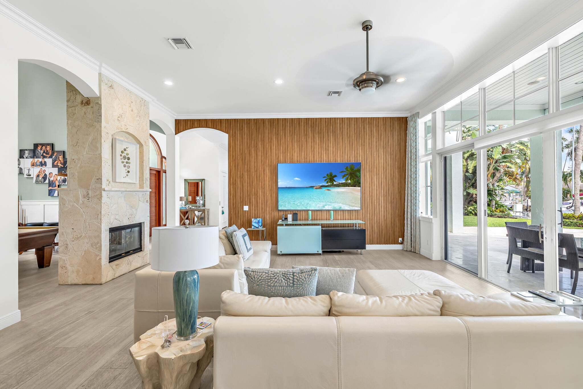 2409 NE 27TH, Lighthouse Point FL 33064