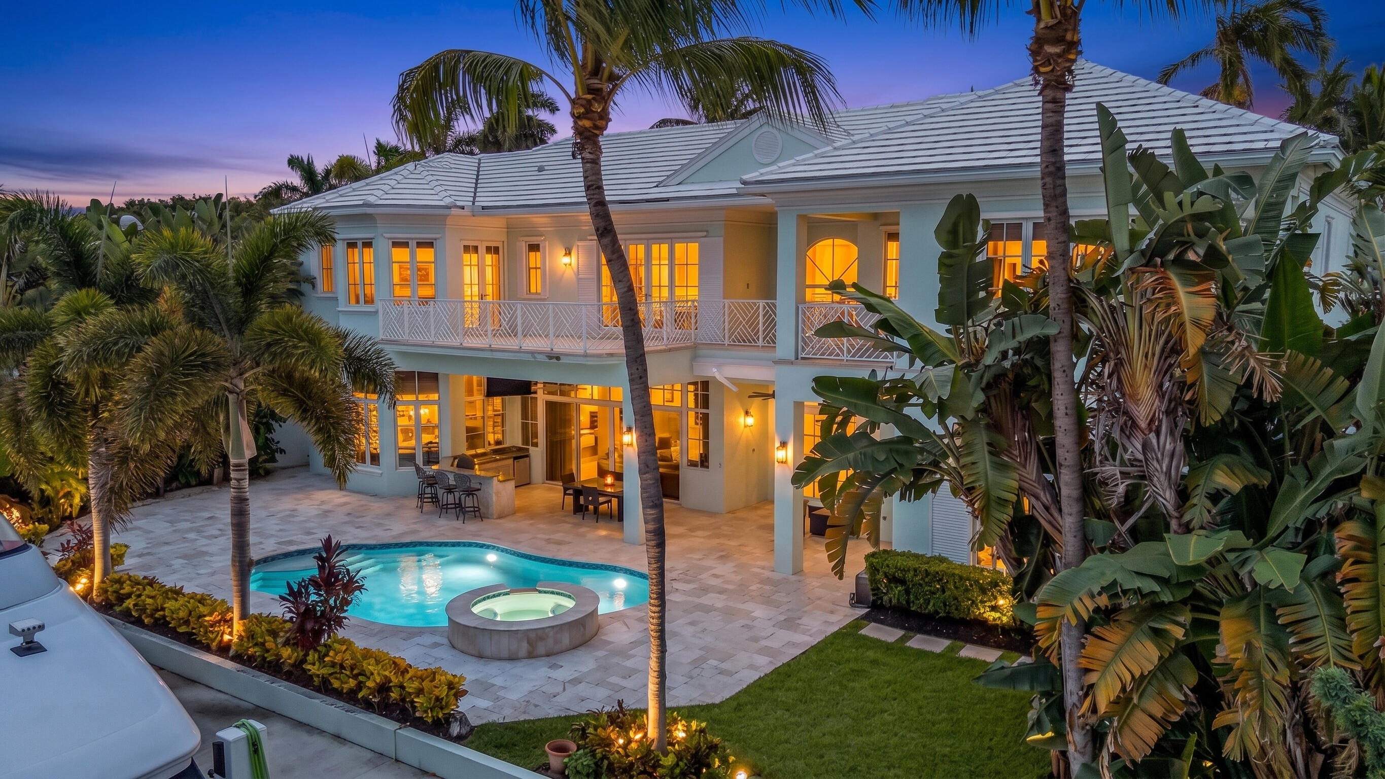 2409 NE 27TH, Lighthouse Point FL 33064