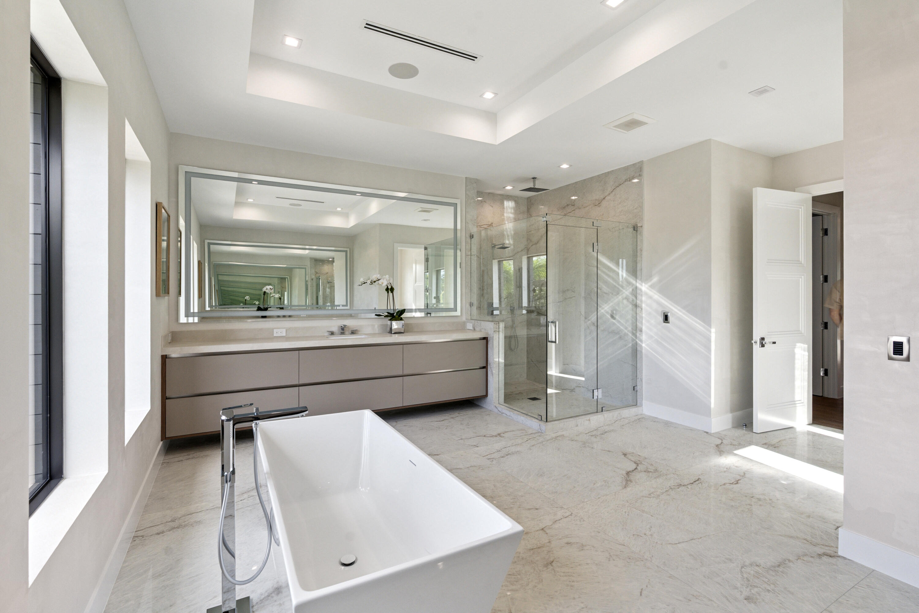 255 NE 3rd, Boca Raton FL 33432