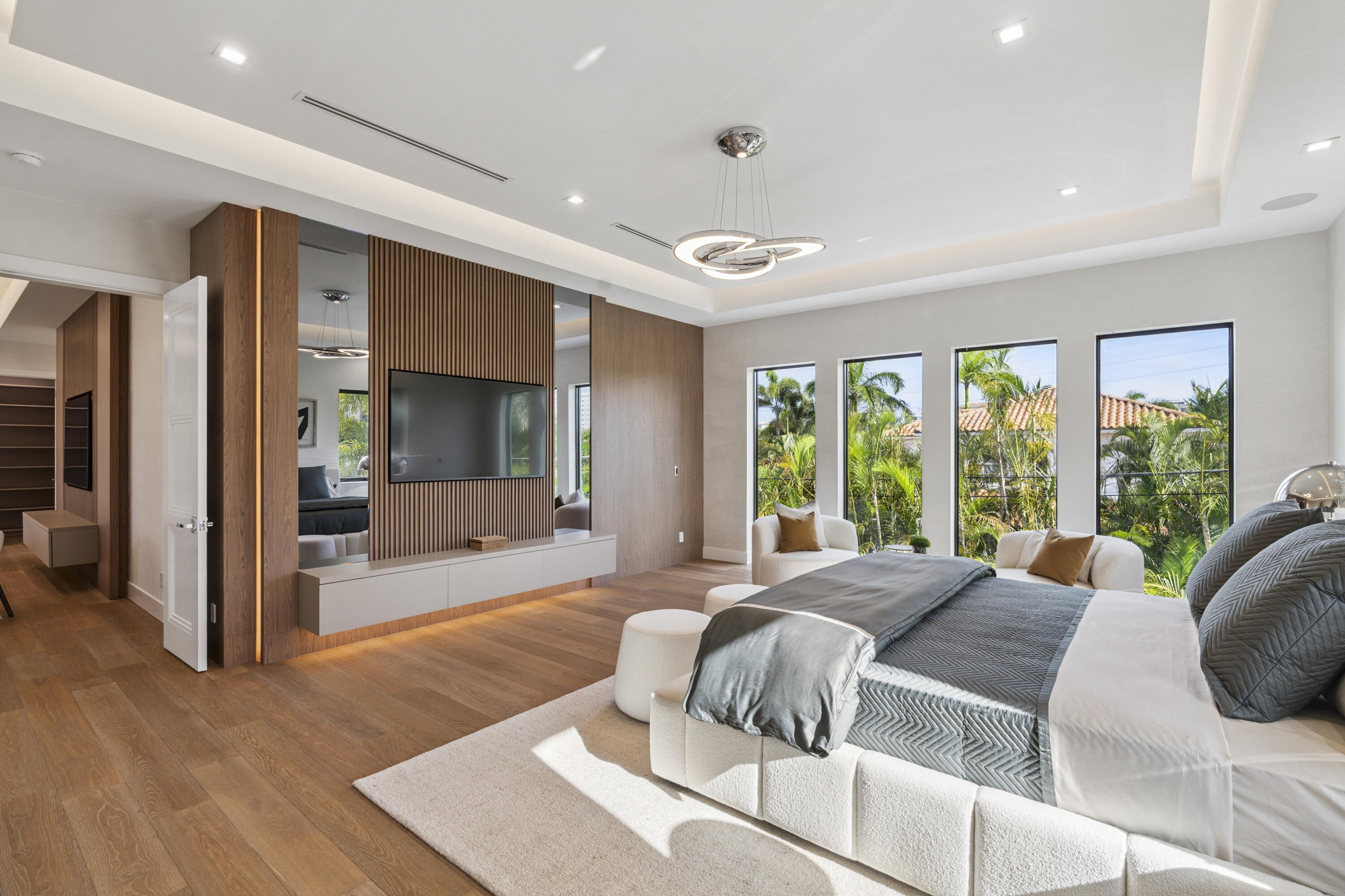 255 NE 3rd, Boca Raton FL 33432