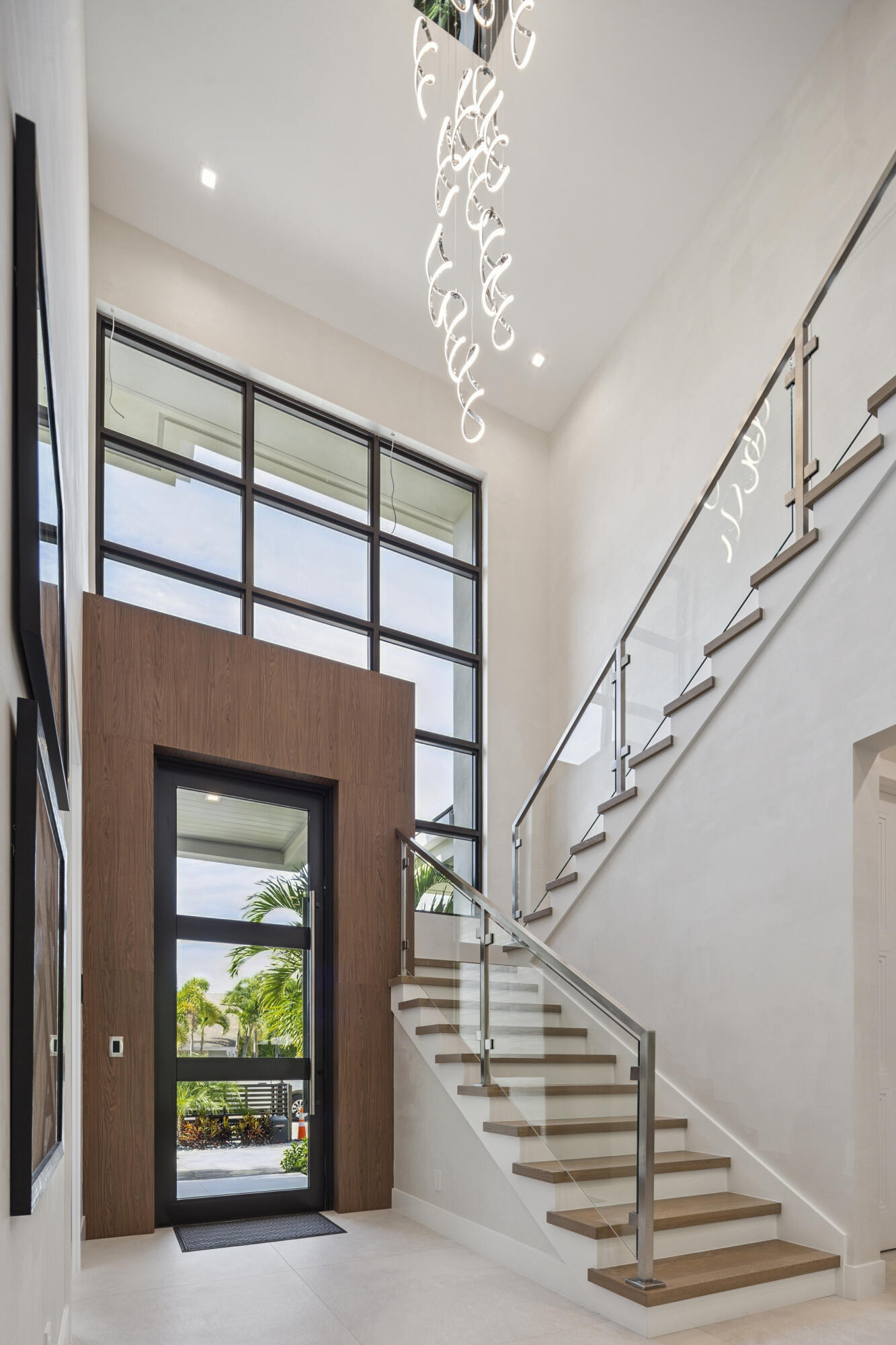 255 NE 3rd, Boca Raton FL 33432