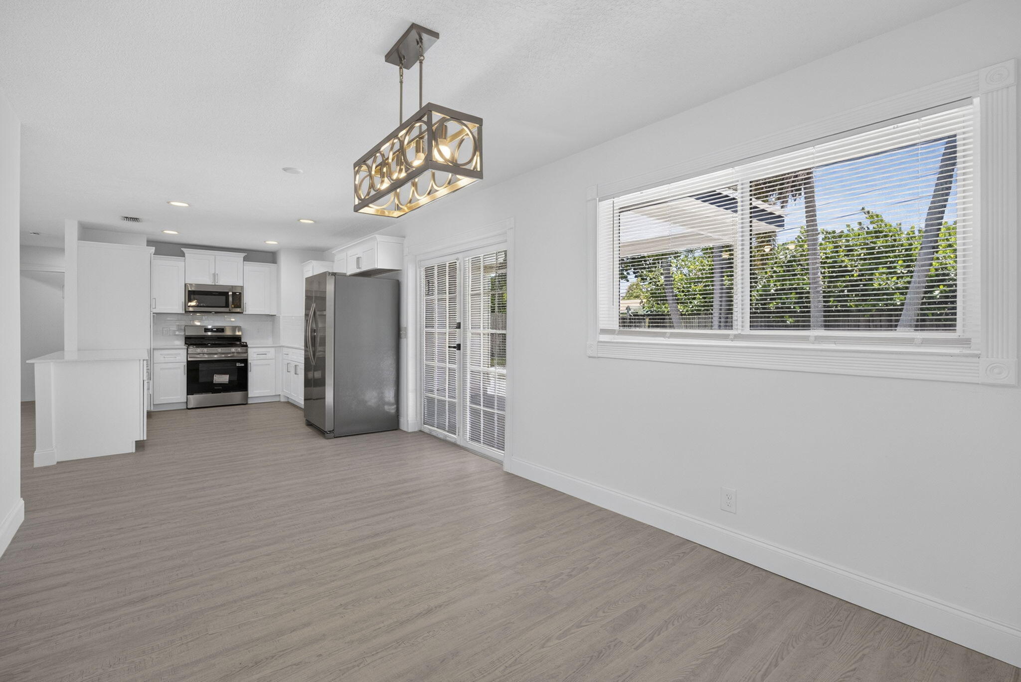 514 Riverside, Palm Beach Gardens FL 33410