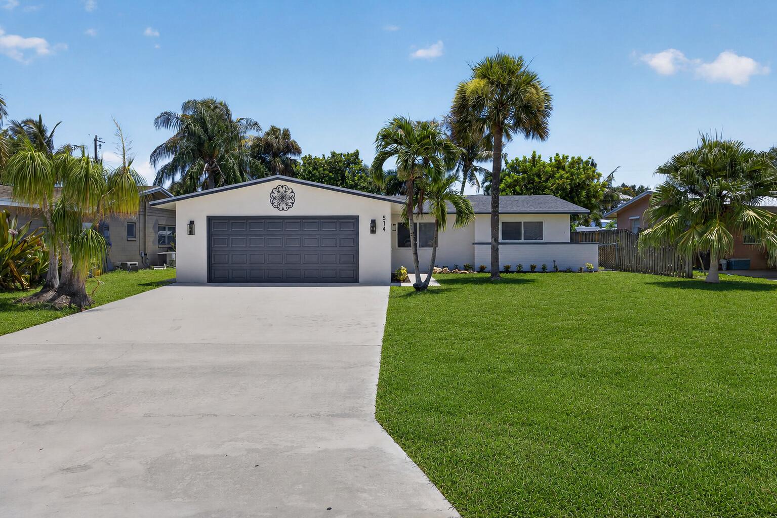 514 Riverside, Palm Beach Gardens FL 33410