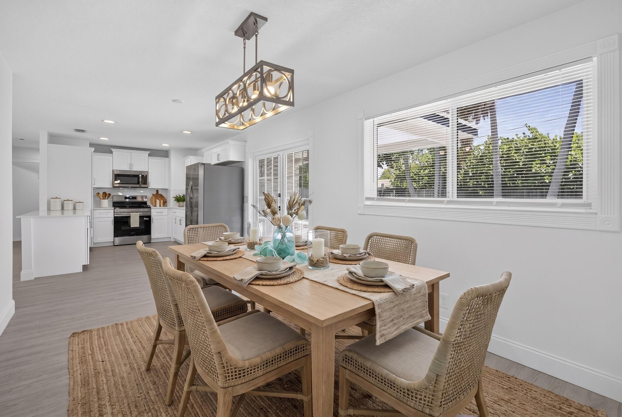 514 Riverside, Palm Beach Gardens FL 33410