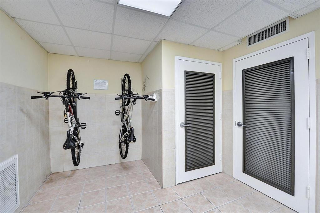 151 NE 16TH #374, Fort Lauderdale FL 33301