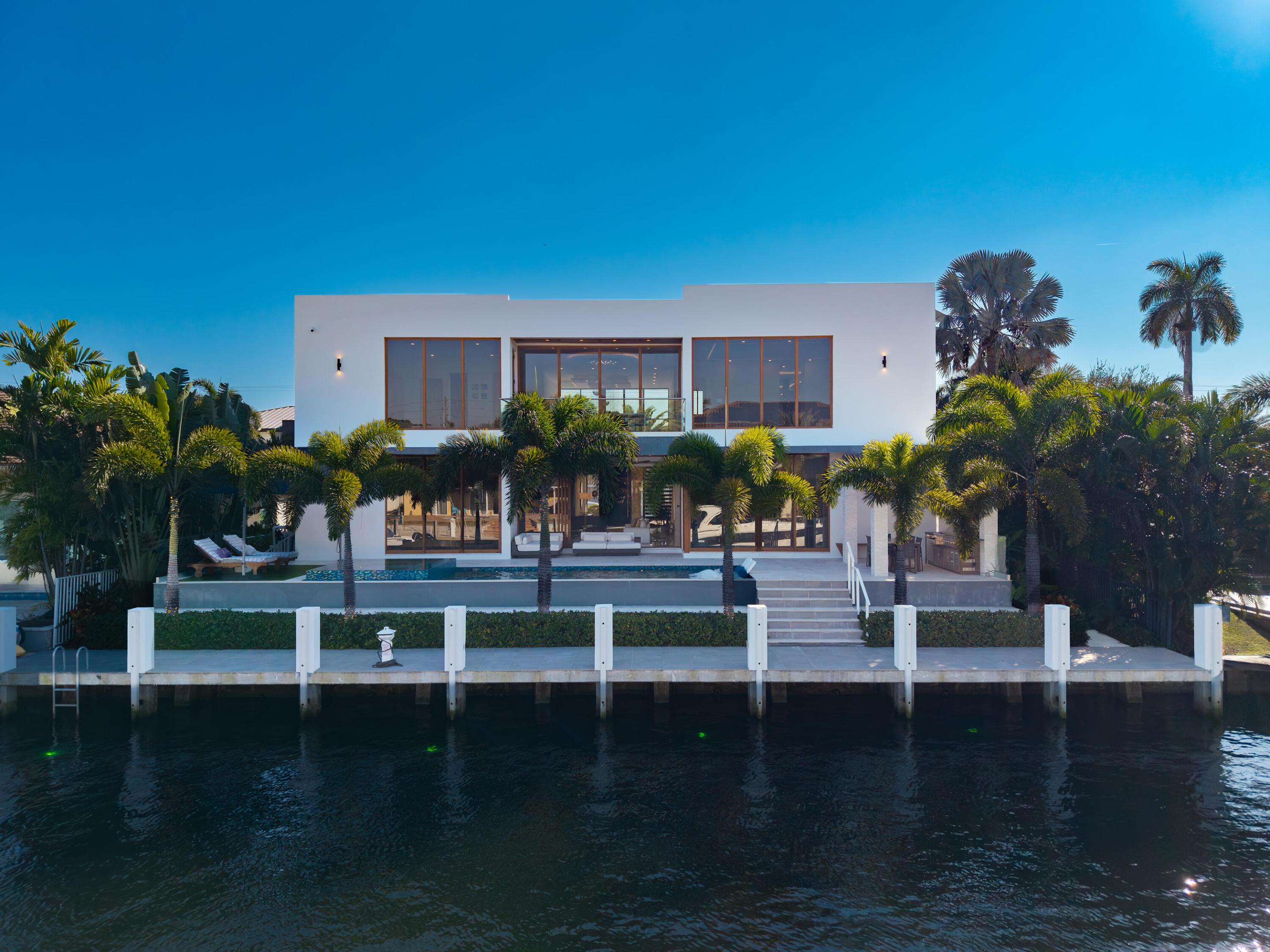 2631 NE 48TH, Lighthouse Point FL 33064