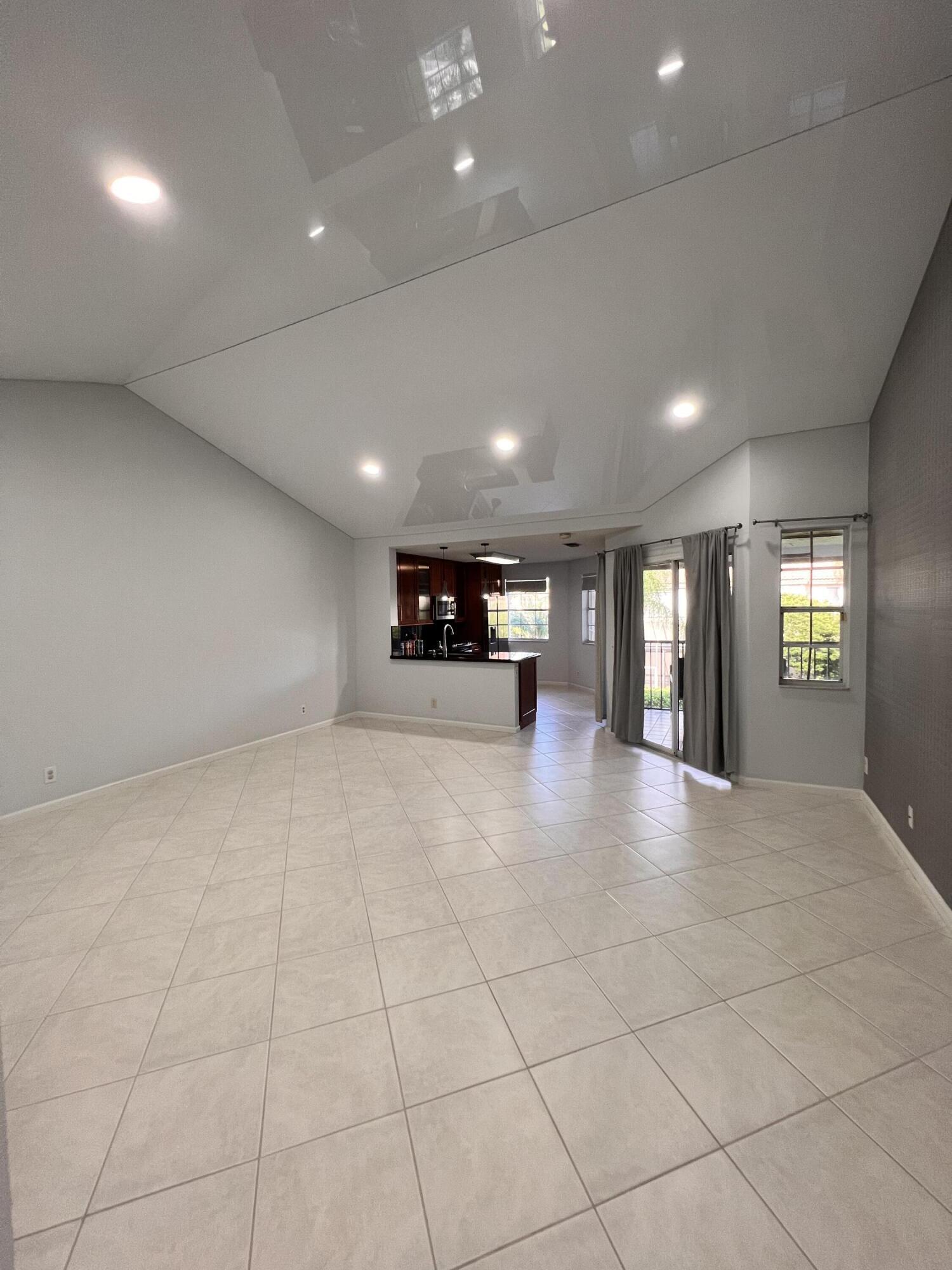 6614 VIA REGINA, Boca Raton FL 33433