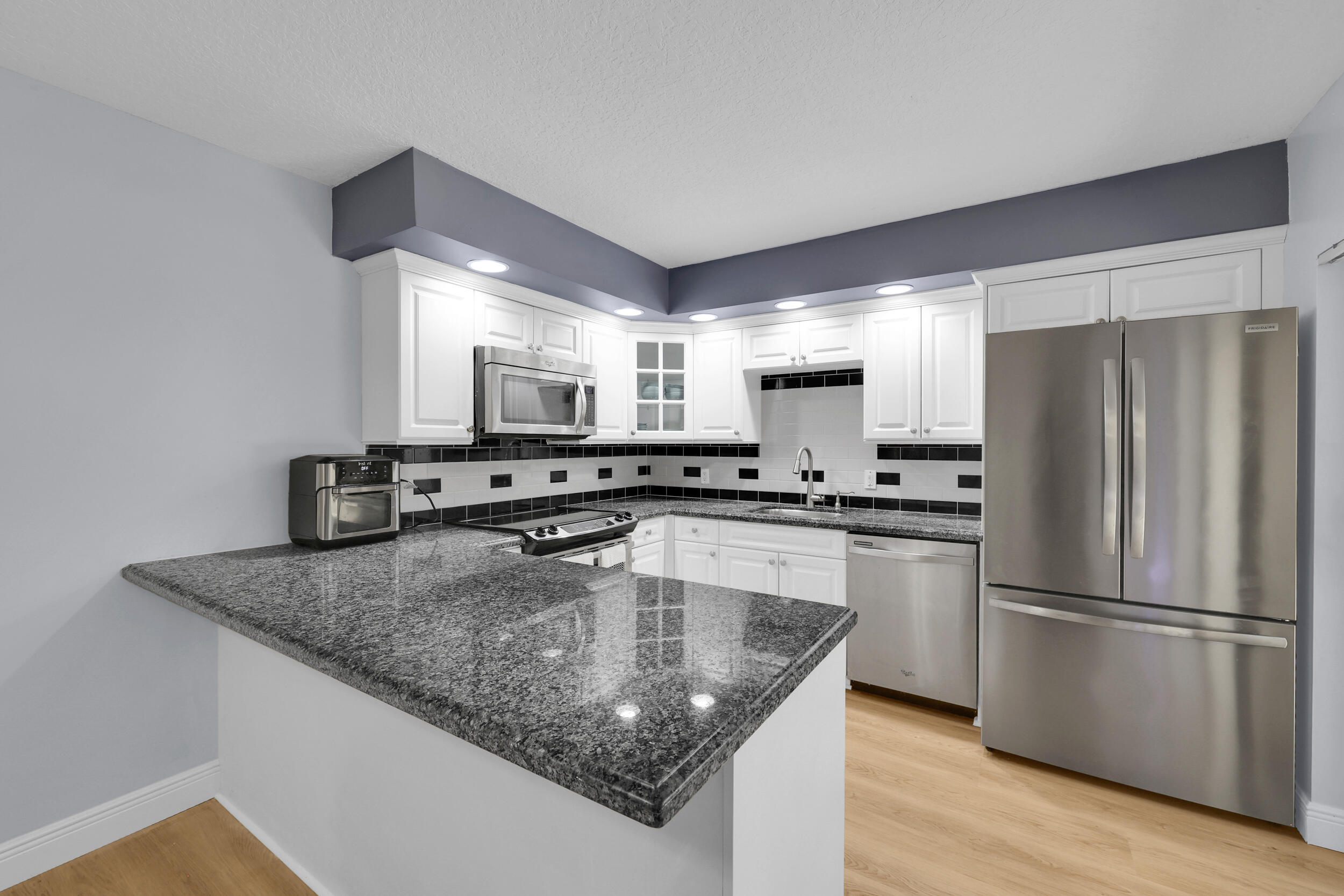 1119 11th, Palm Beach Gardens FL 33418