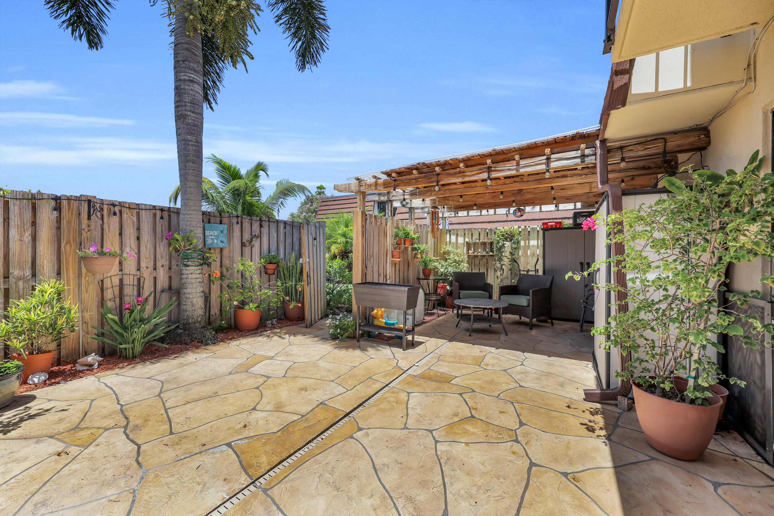 1119 11th, Palm Beach Gardens FL 33418