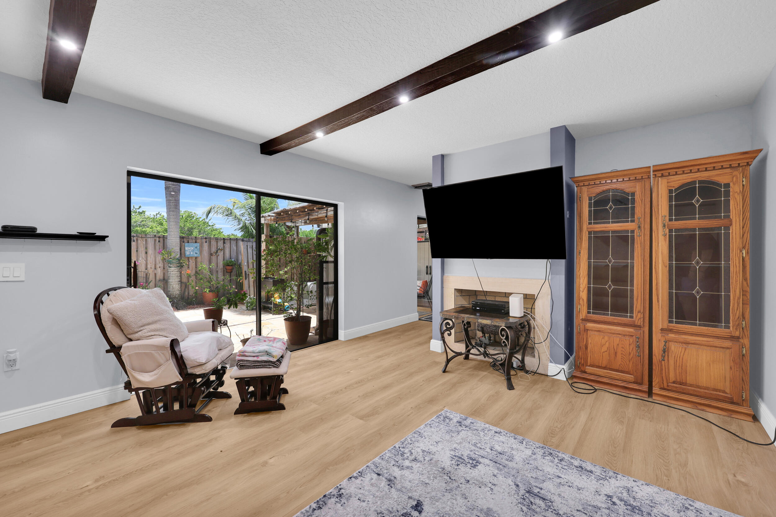 1119 11th, Palm Beach Gardens FL 33418