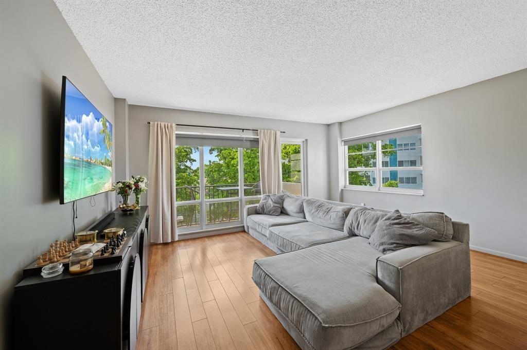 340 SUNSET #401, Fort Lauderdale FL 33301