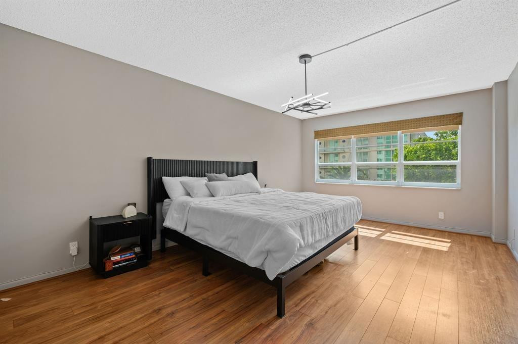 340 SUNSET #401, Fort Lauderdale FL 33301