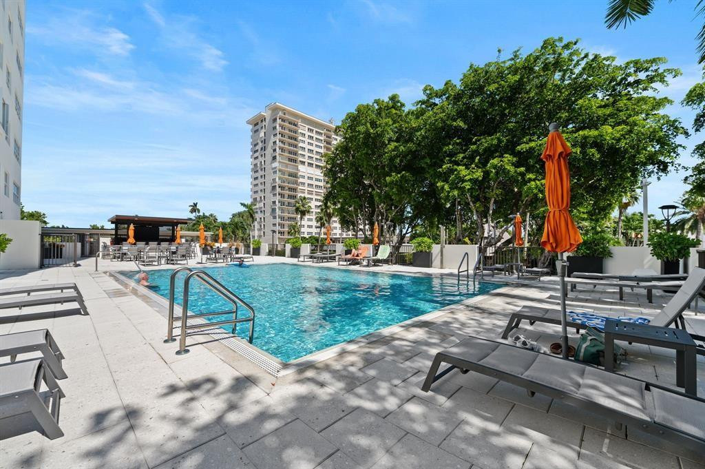 340 SUNSET #401, Fort Lauderdale FL 33301