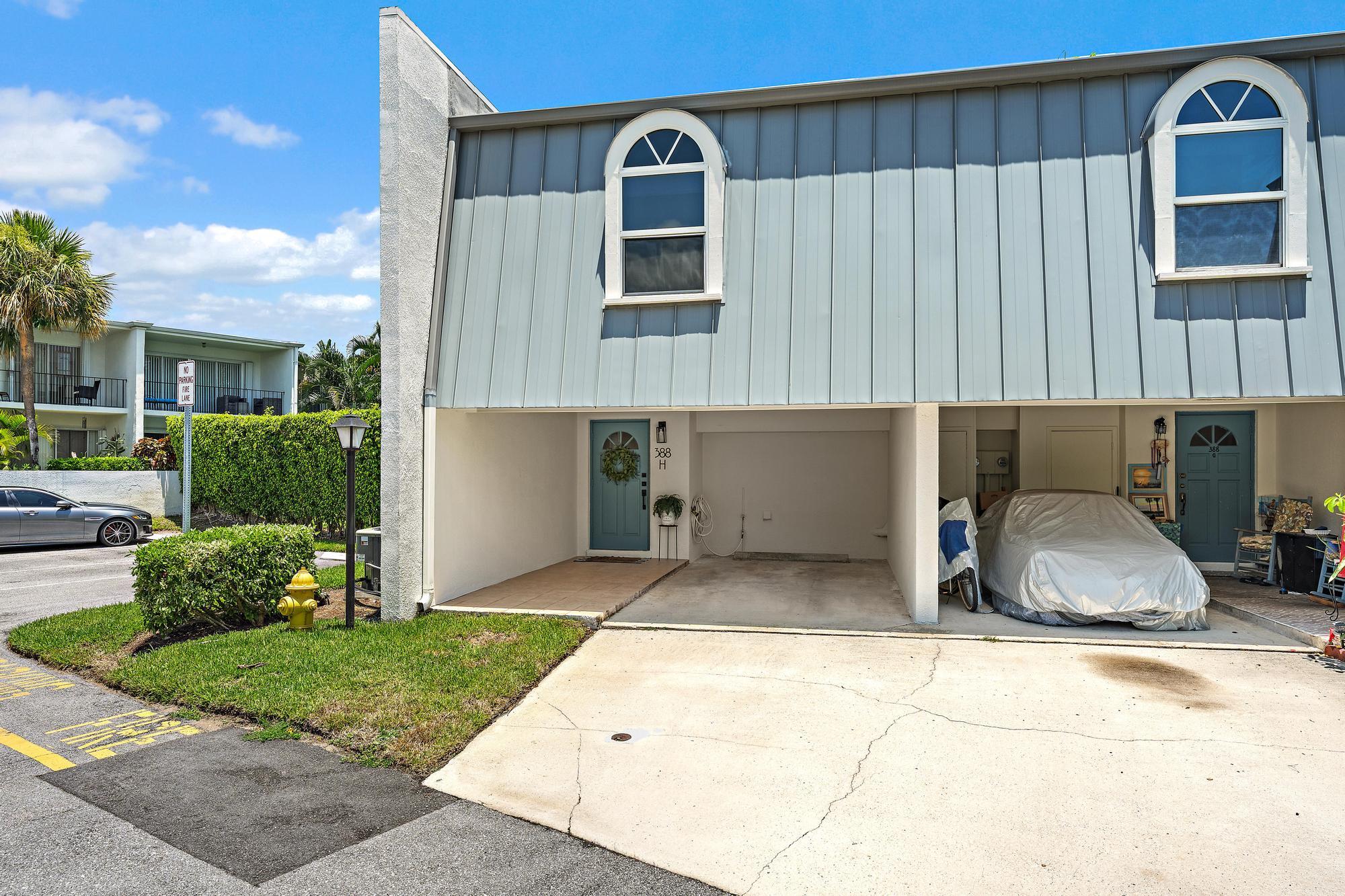 388 Golfview #H, North Palm Beach FL 33408