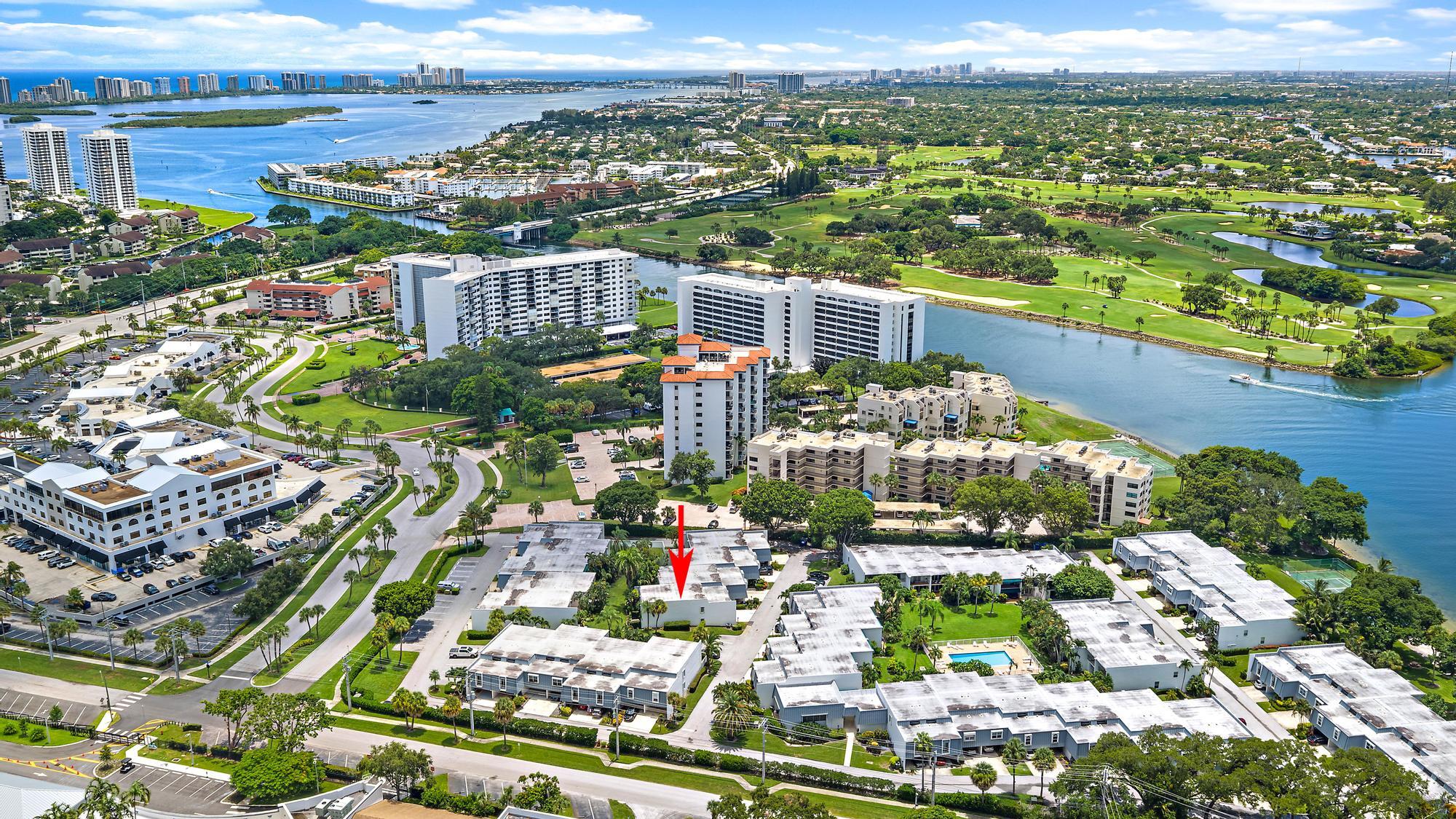388 Golfview #H, North Palm Beach FL 33408