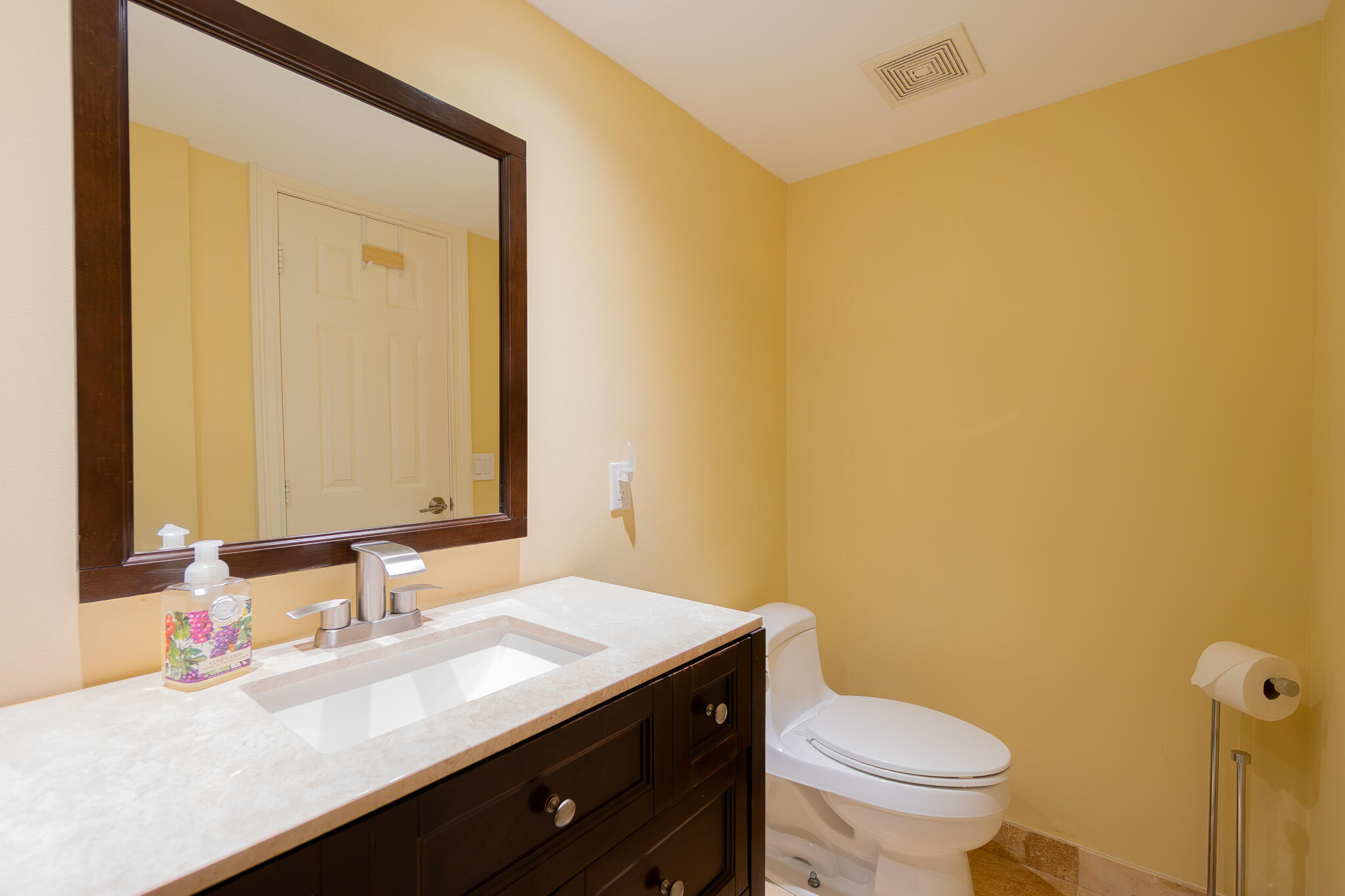 2565 S Ocean #103N, Highland Beach FL 33487