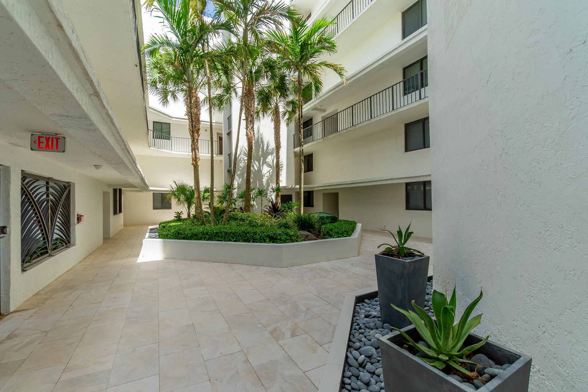2565 S Ocean #103N, Highland Beach FL 33487