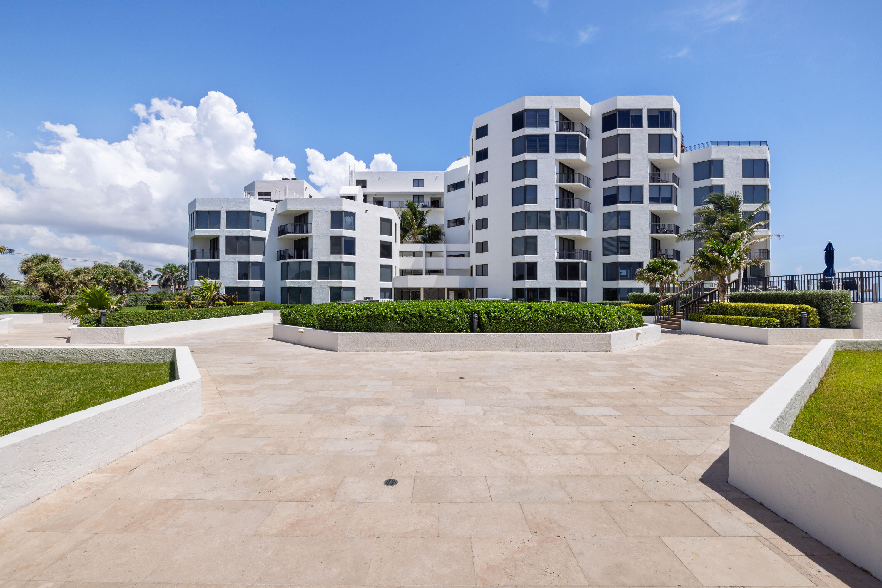 2565 S Ocean #103N, Highland Beach FL 33487