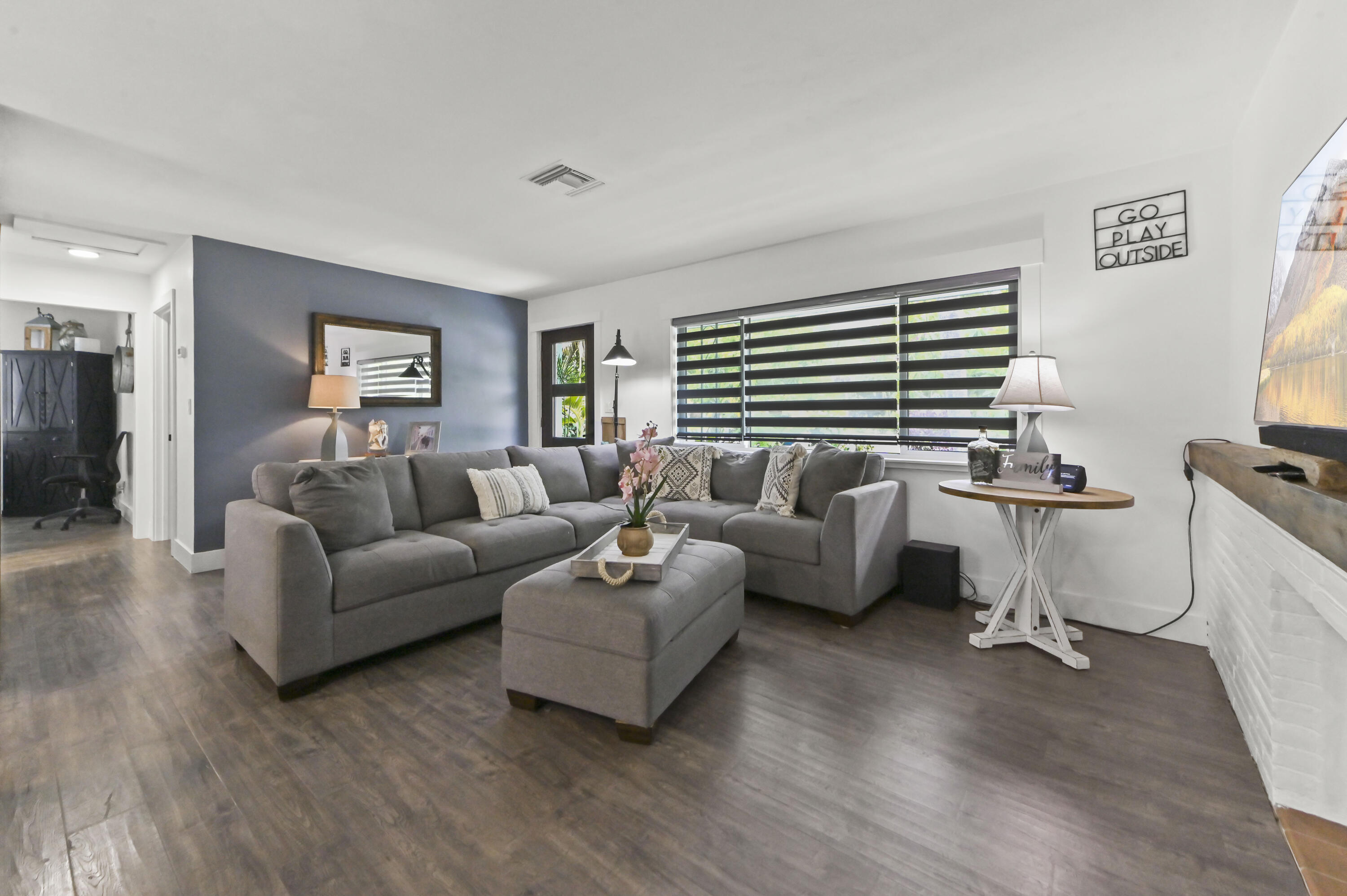415 Park, Lake Park FL 33403