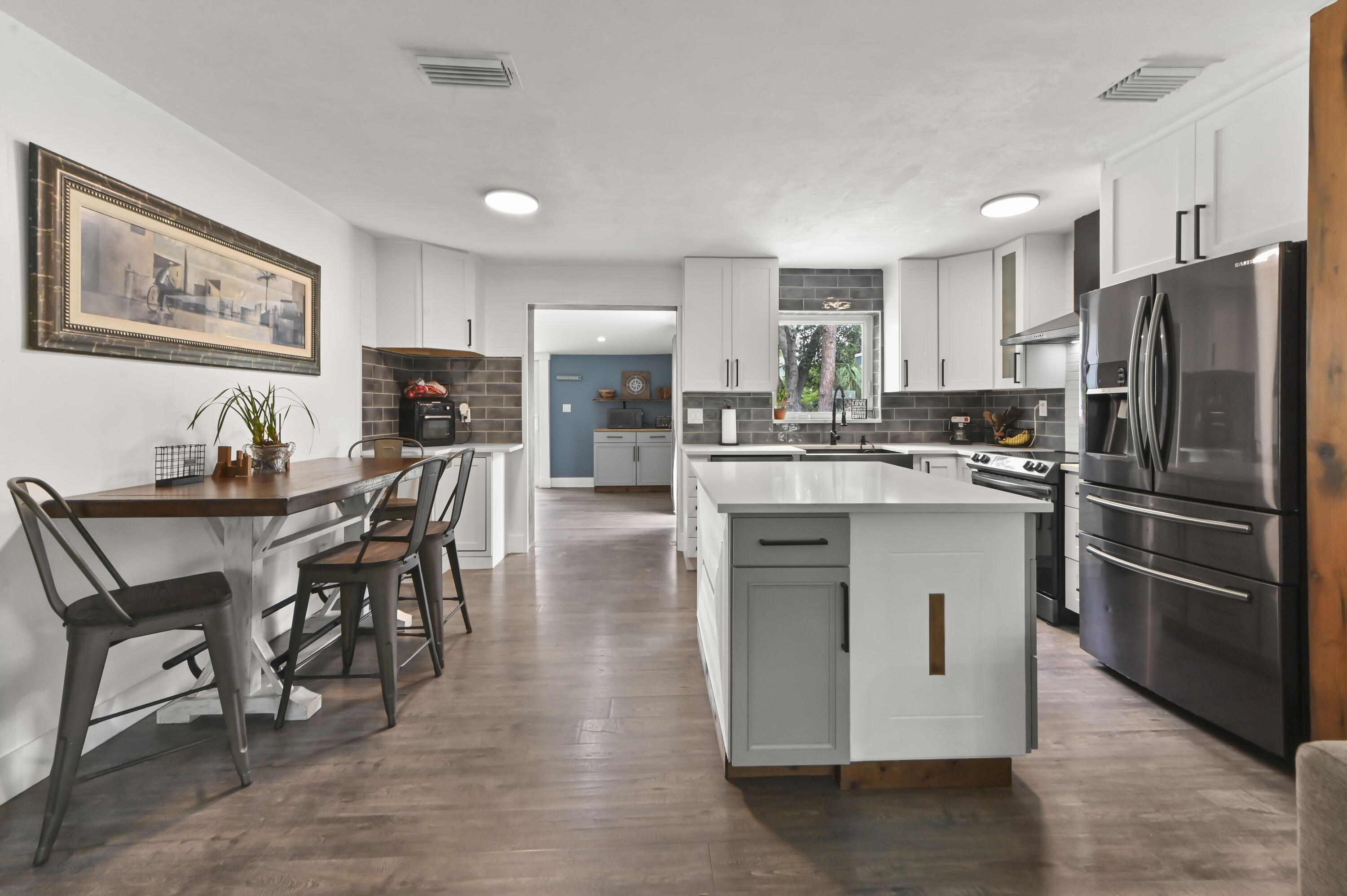 415 Park, Lake Park FL 33403