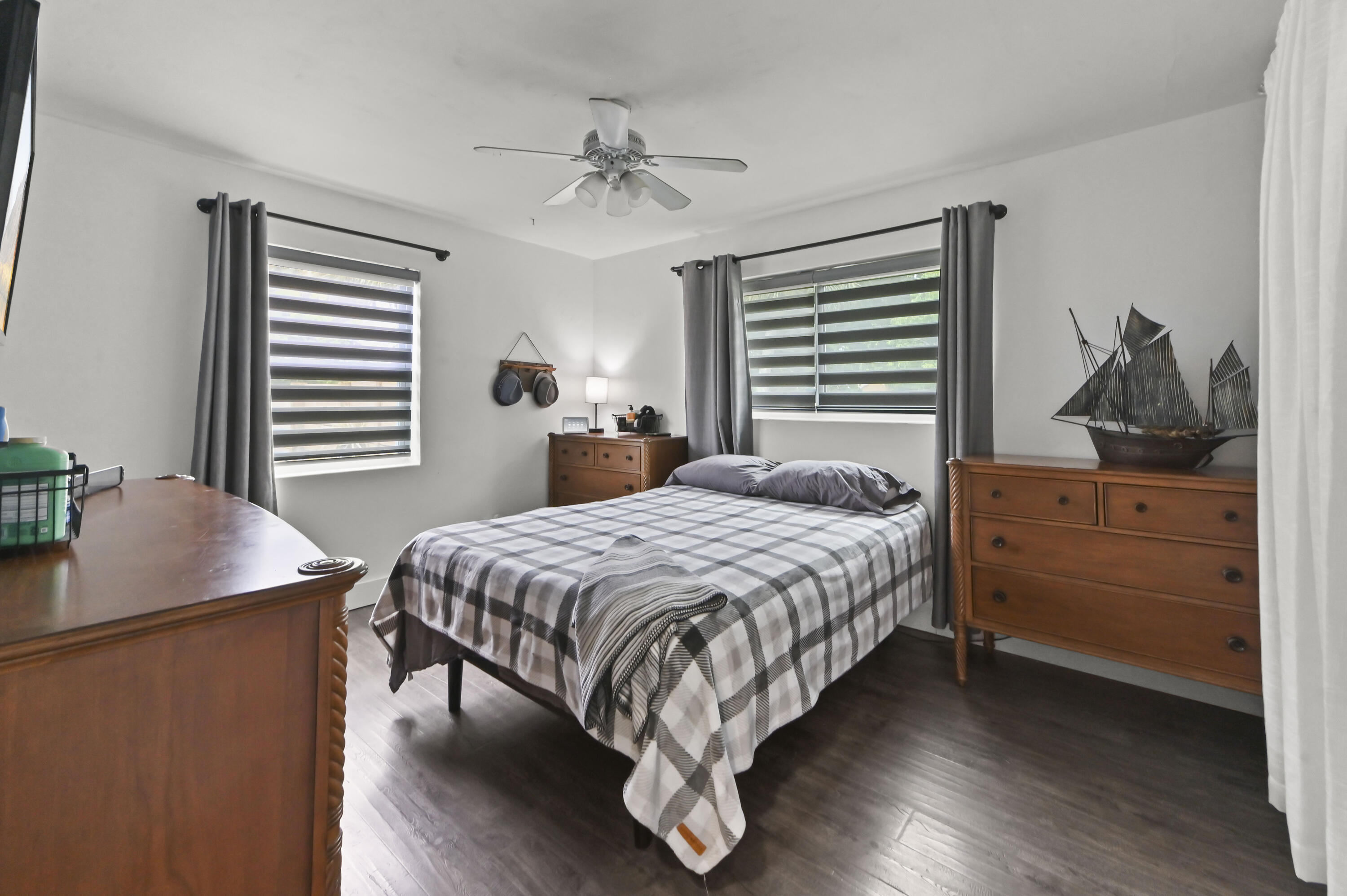 415 Park, Lake Park FL 33403