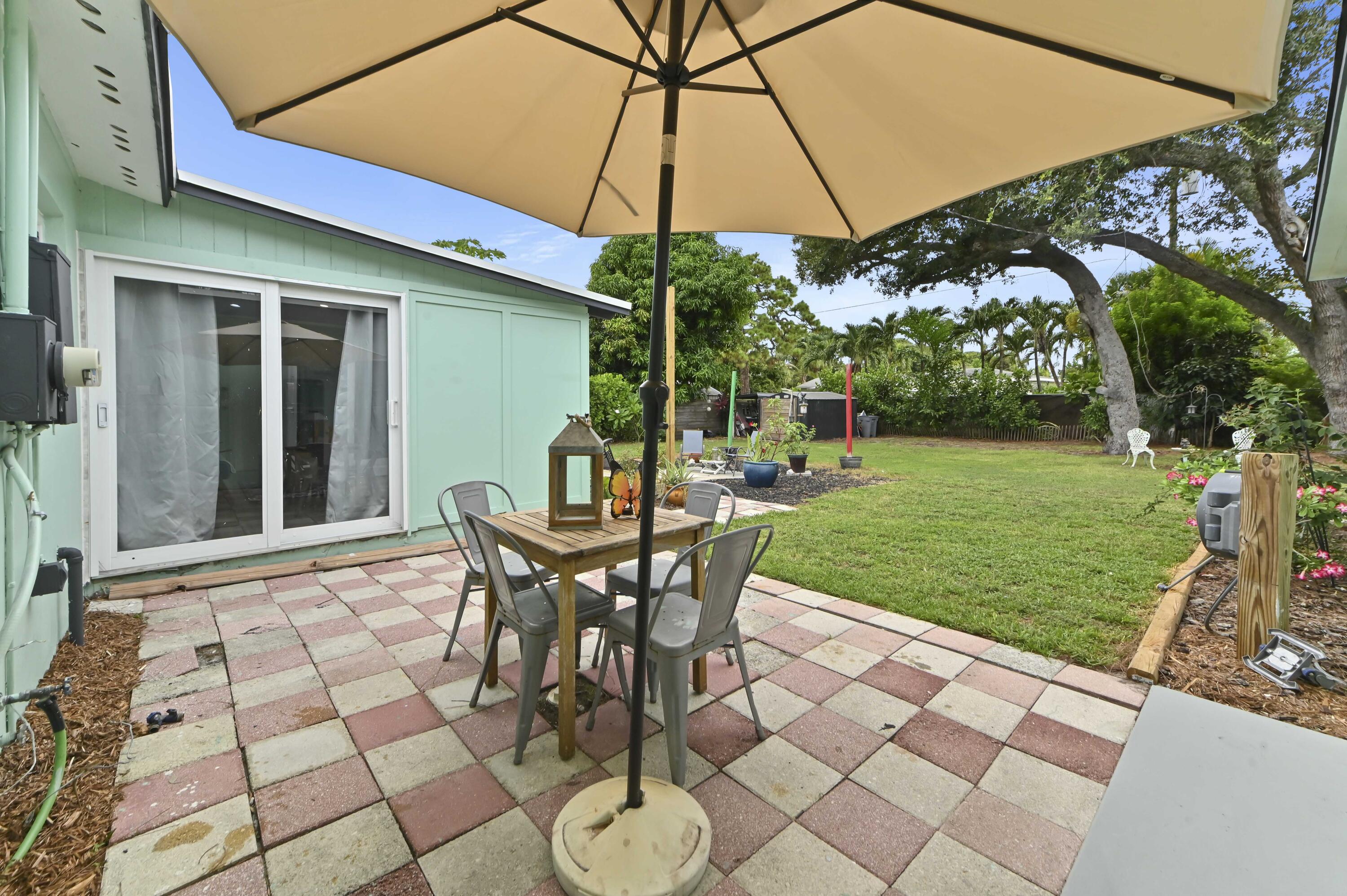 415 Park, Lake Park FL 33403