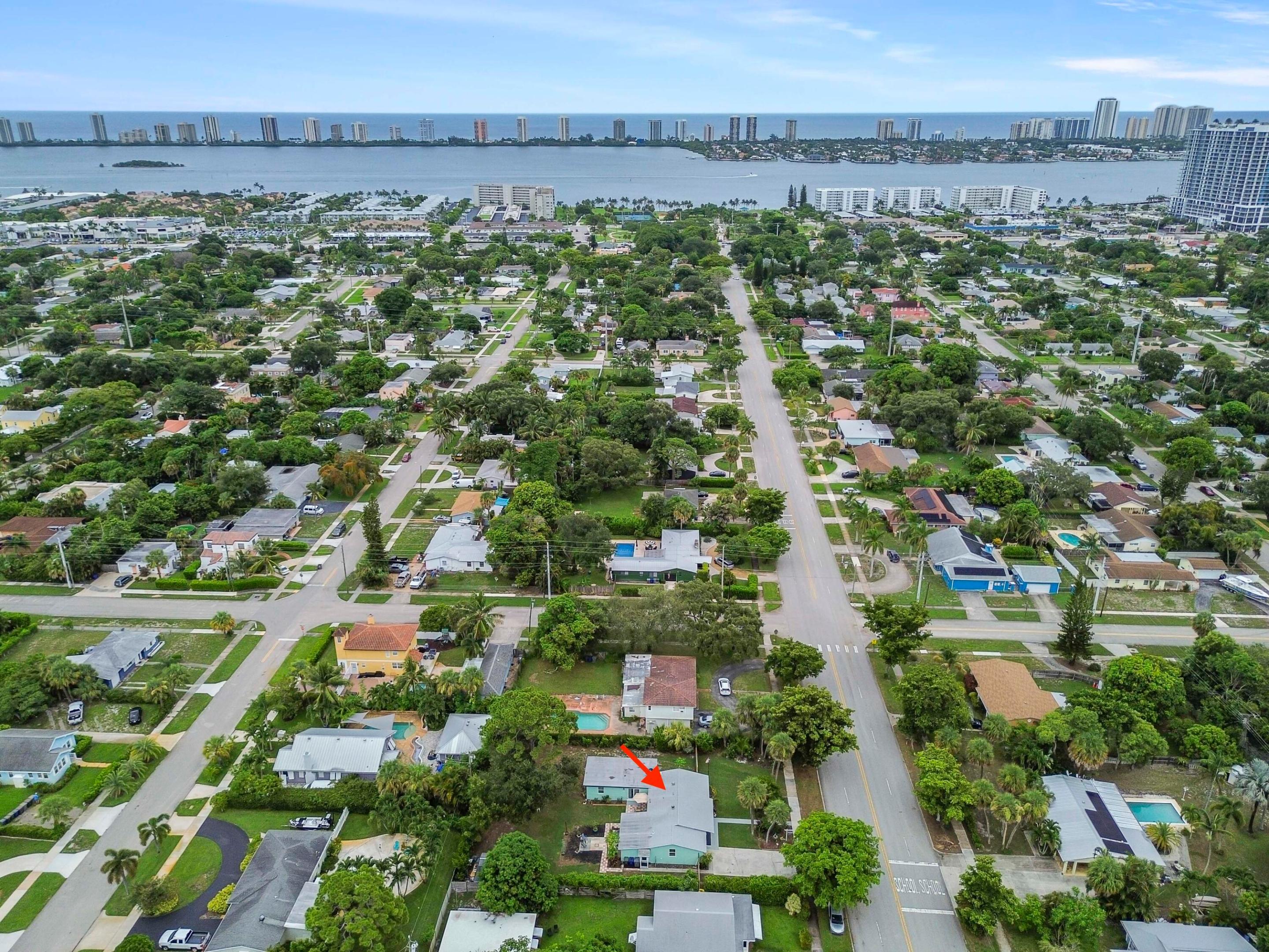 415 Park, Lake Park FL 33403