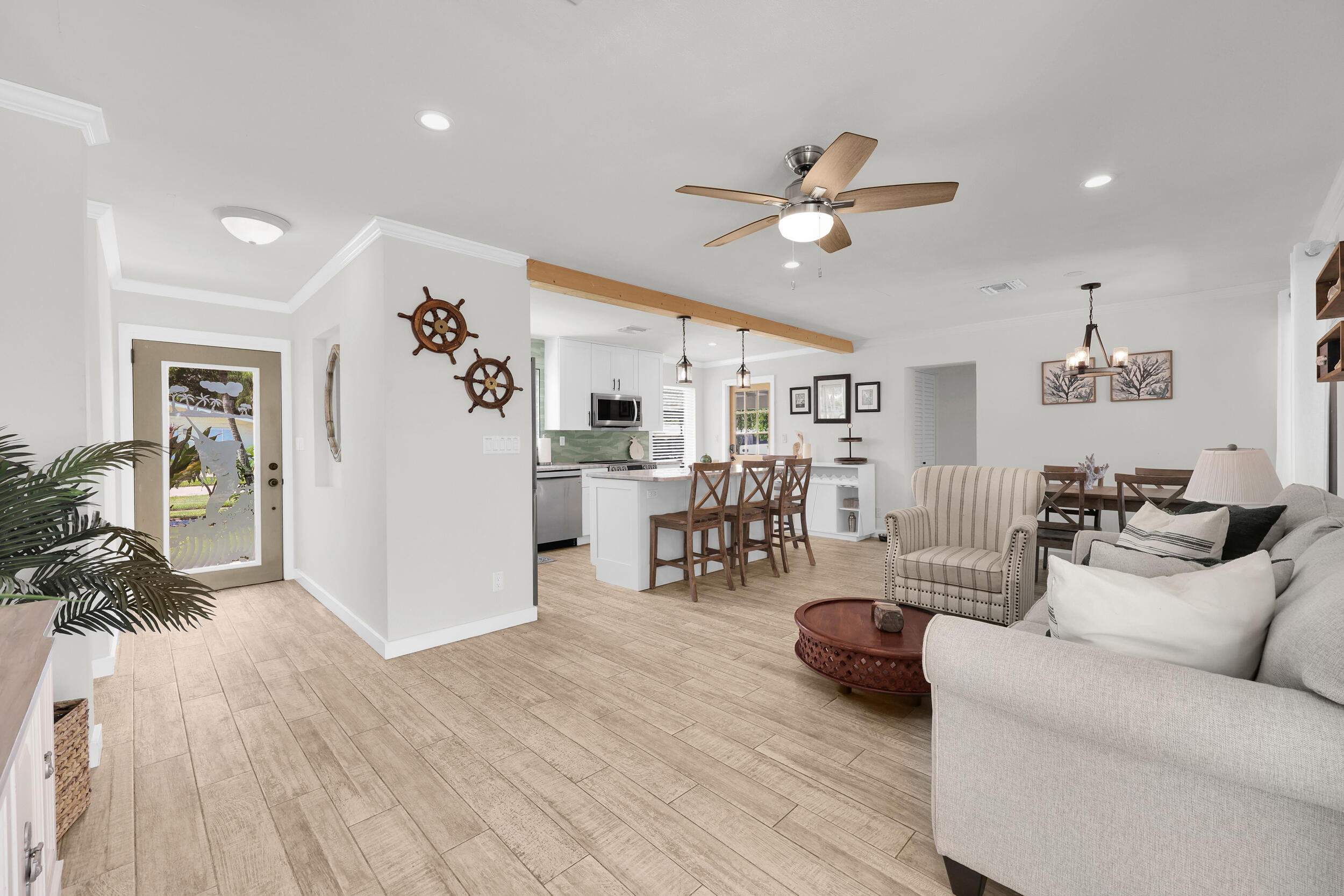 804 N Cinnamon, North Palm Beach FL 33408