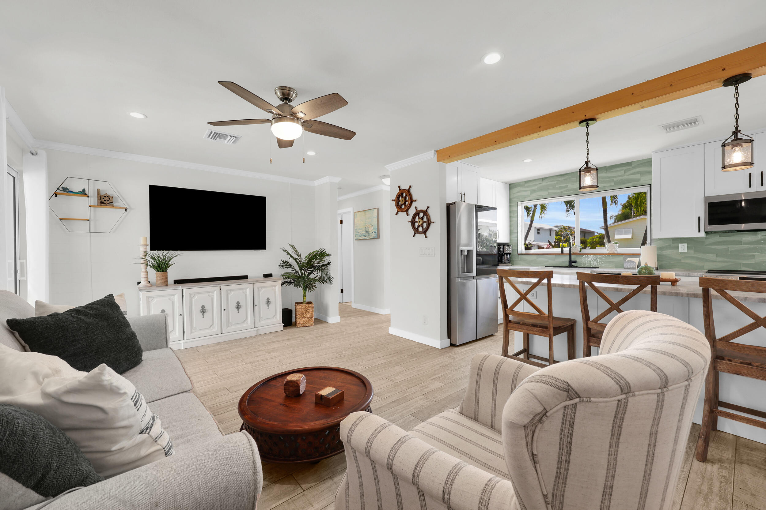 804 N Cinnamon, North Palm Beach FL 33408