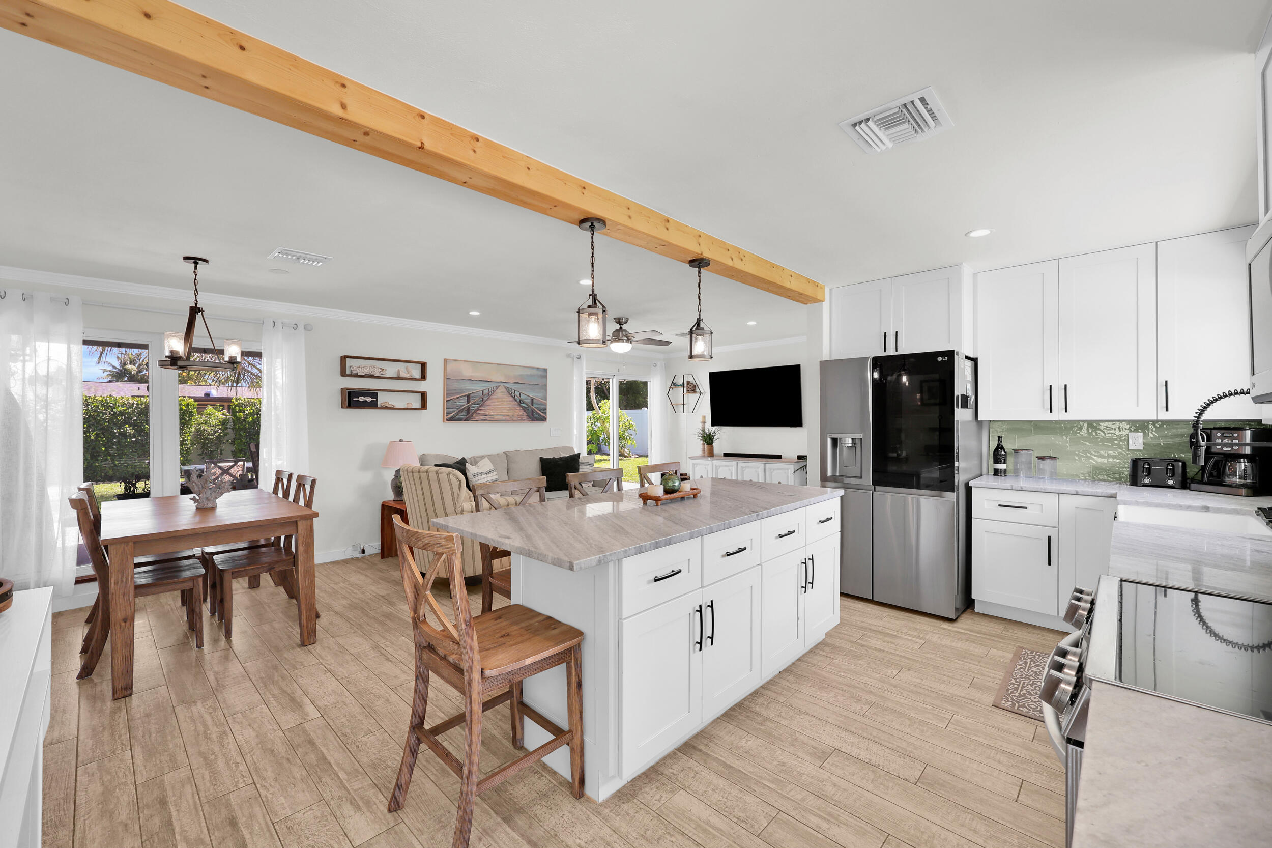 804 N Cinnamon, North Palm Beach FL 33408