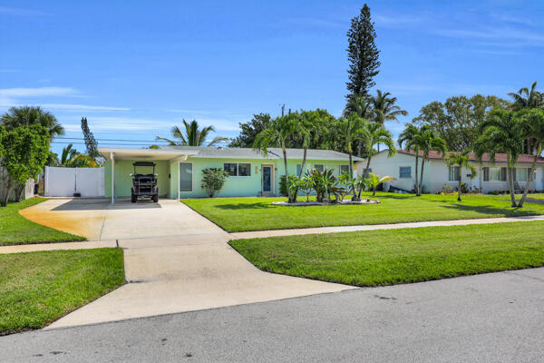 804 N Cinnamon, North Palm Beach FL 33408