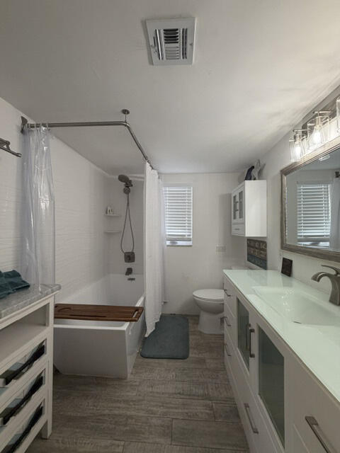 804 N Cinnamon, North Palm Beach FL 33408