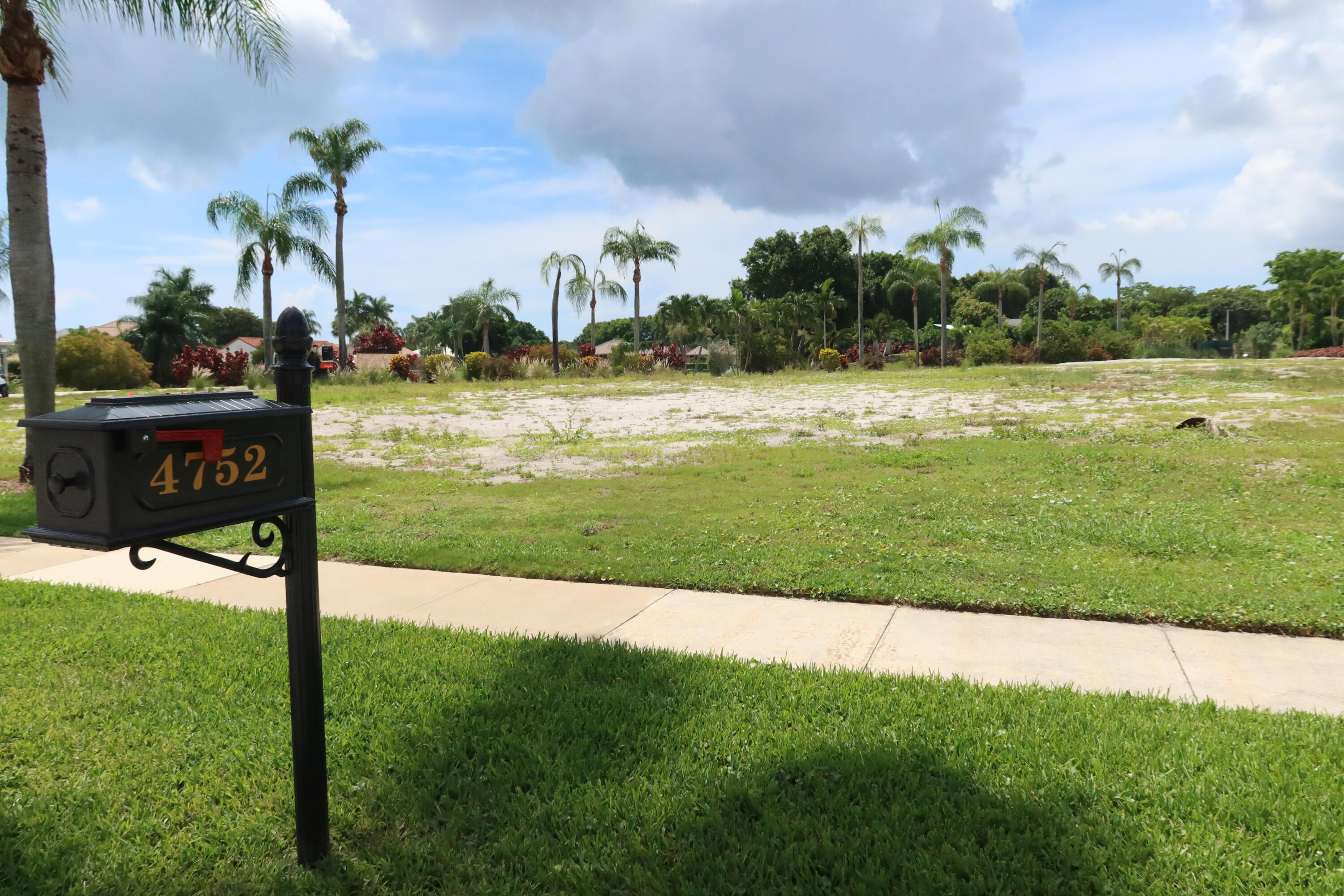 4752 BOCAIRE, Boca Raton FL 33487